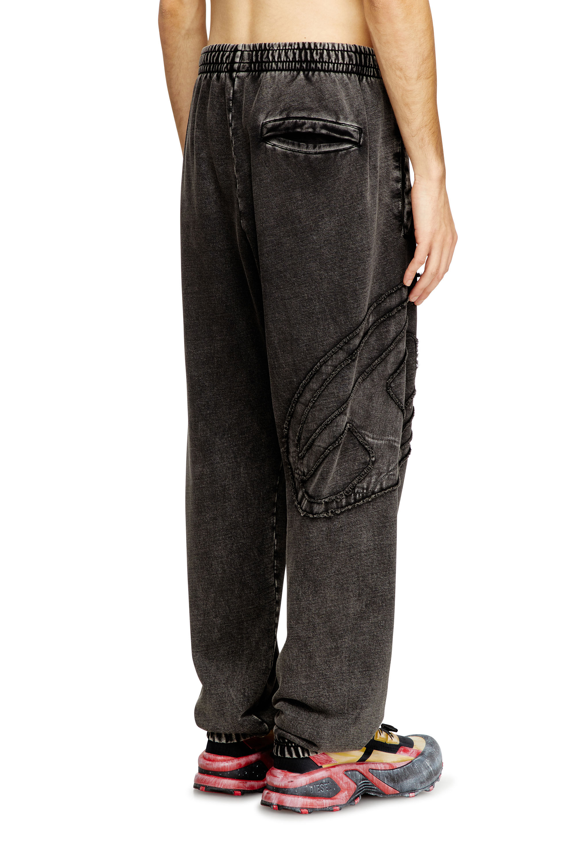 Diesel - P-MARKY-DEN, Pantaloni da tuta in cotone biologico con patch Oval D Uomo in ToBeDefined - 4