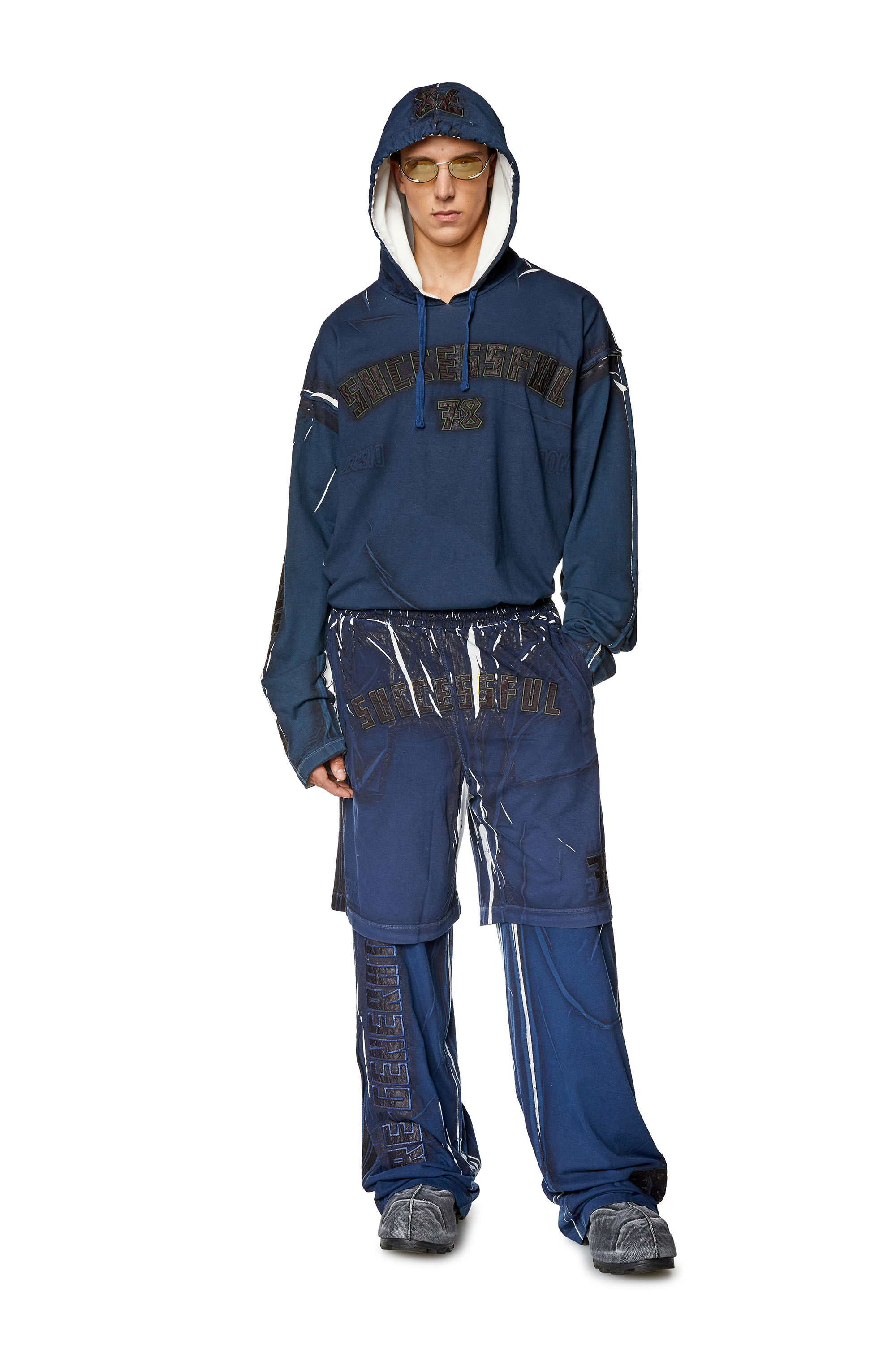 Diesel - P-ROWY, Short in felpa con stampa sfumata Uomo in Blu - 1