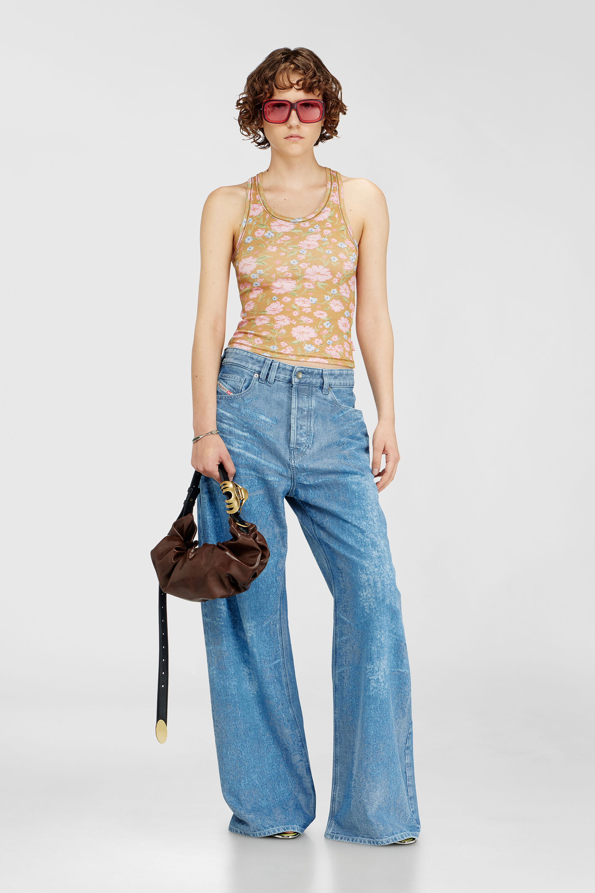 Diesel - GRAB-D HOBO S, Grab-D-Borsa hobo piccola arricciata Donna in Marrone - 1