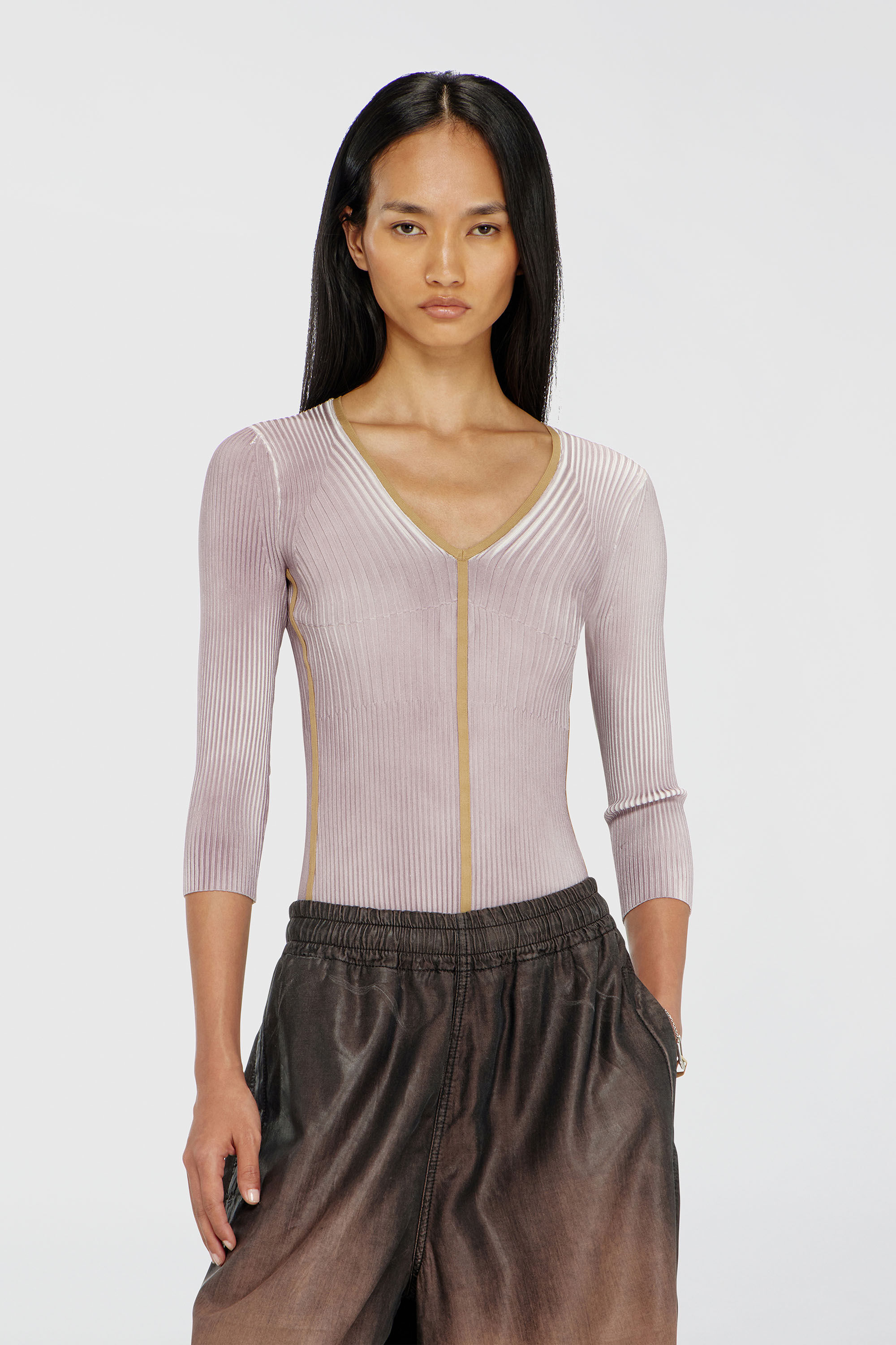 Diesel - M-SARMANI, Maglia a costine con scollo a V e bande a contrasto Donna in Viola - 3