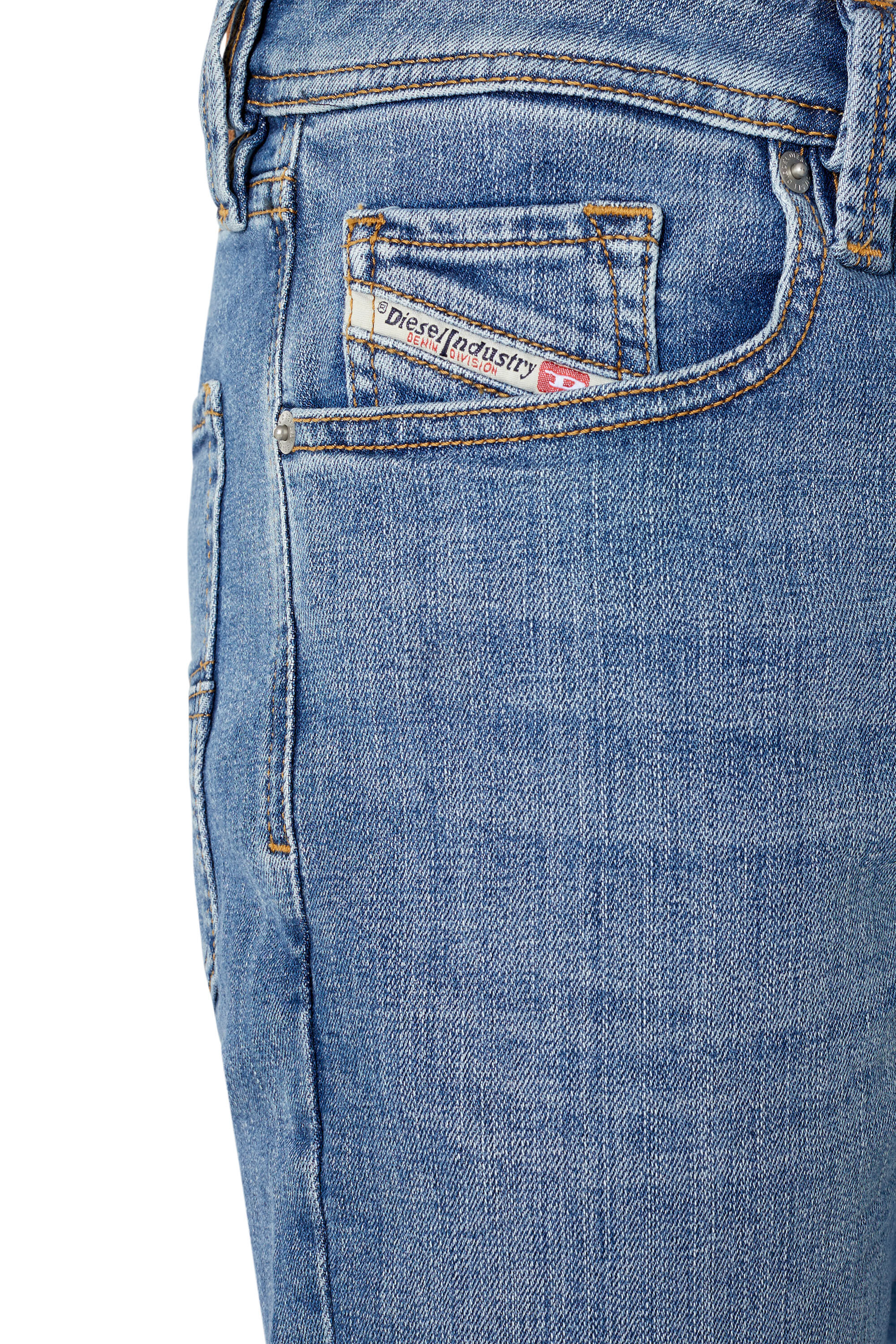 Diesel - Larkee-Beex 009ZR Tapered Jeans, Blu medio - Image 6
