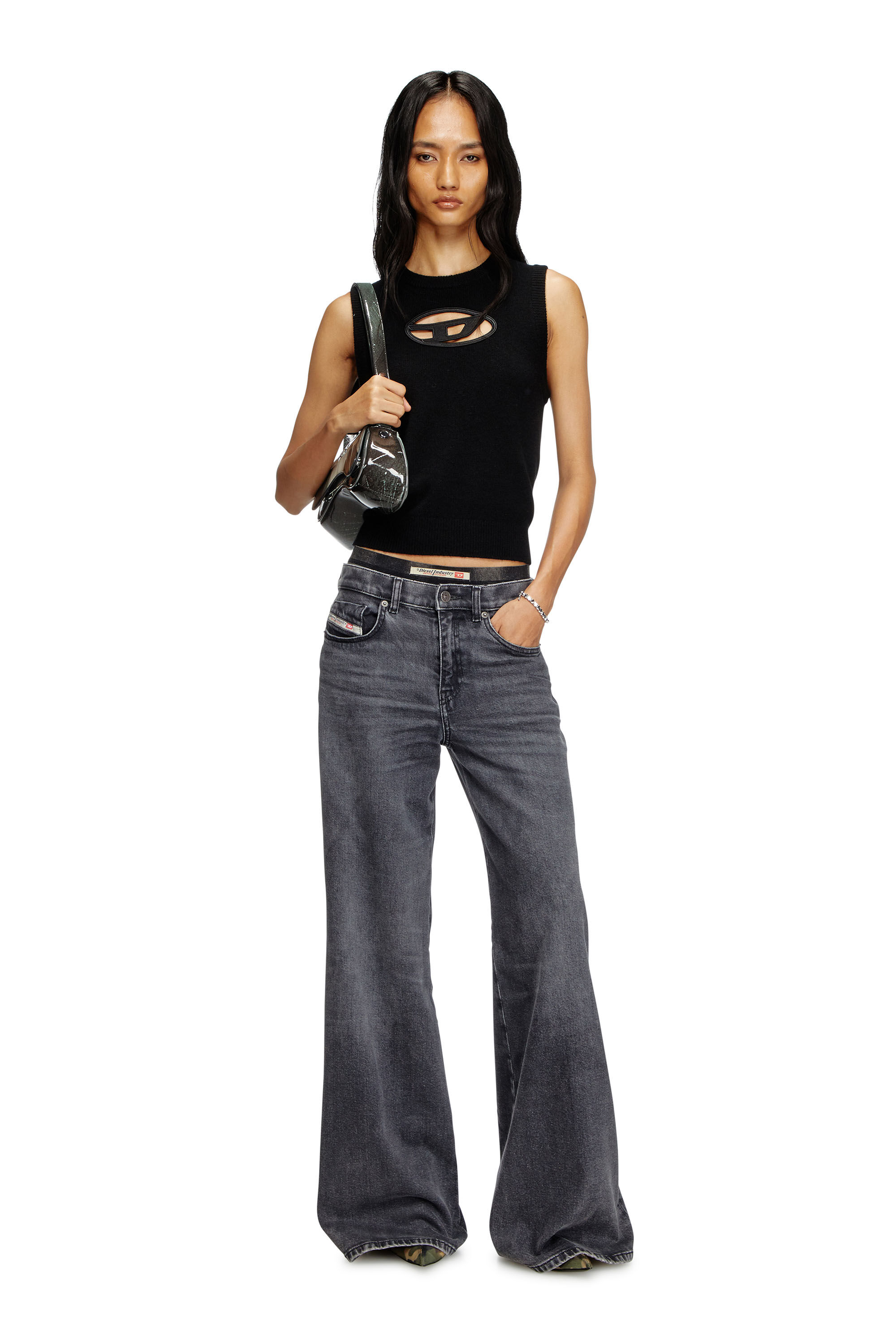 Diesel - Flare Jeans 1978 D-Akemi 0CLBG Donna, Nero/Grigio scuro - Image 1