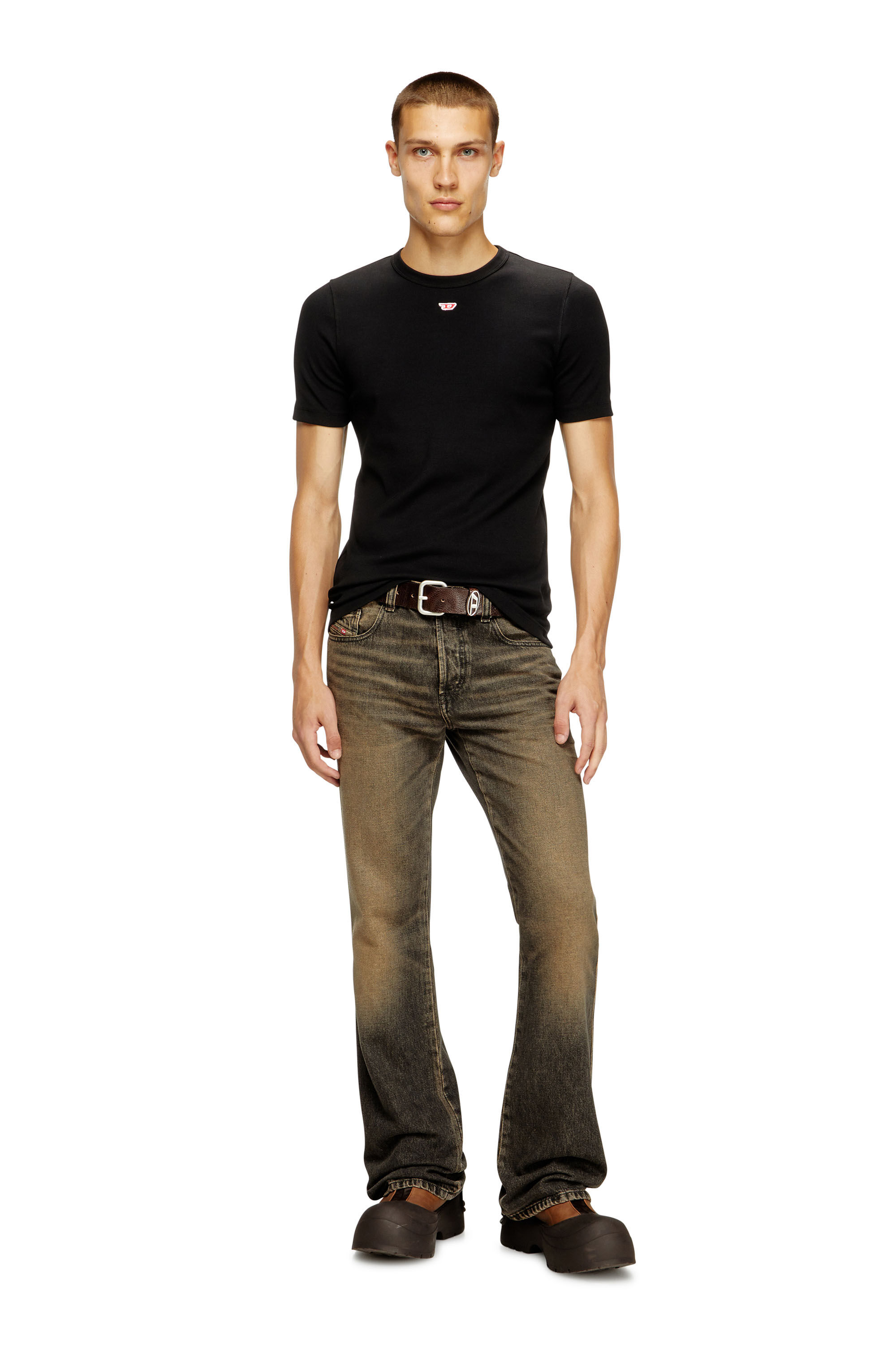 Diesel - D-RIBBER-N, T-shirt con logo D applicato Uomo in Nero - 1