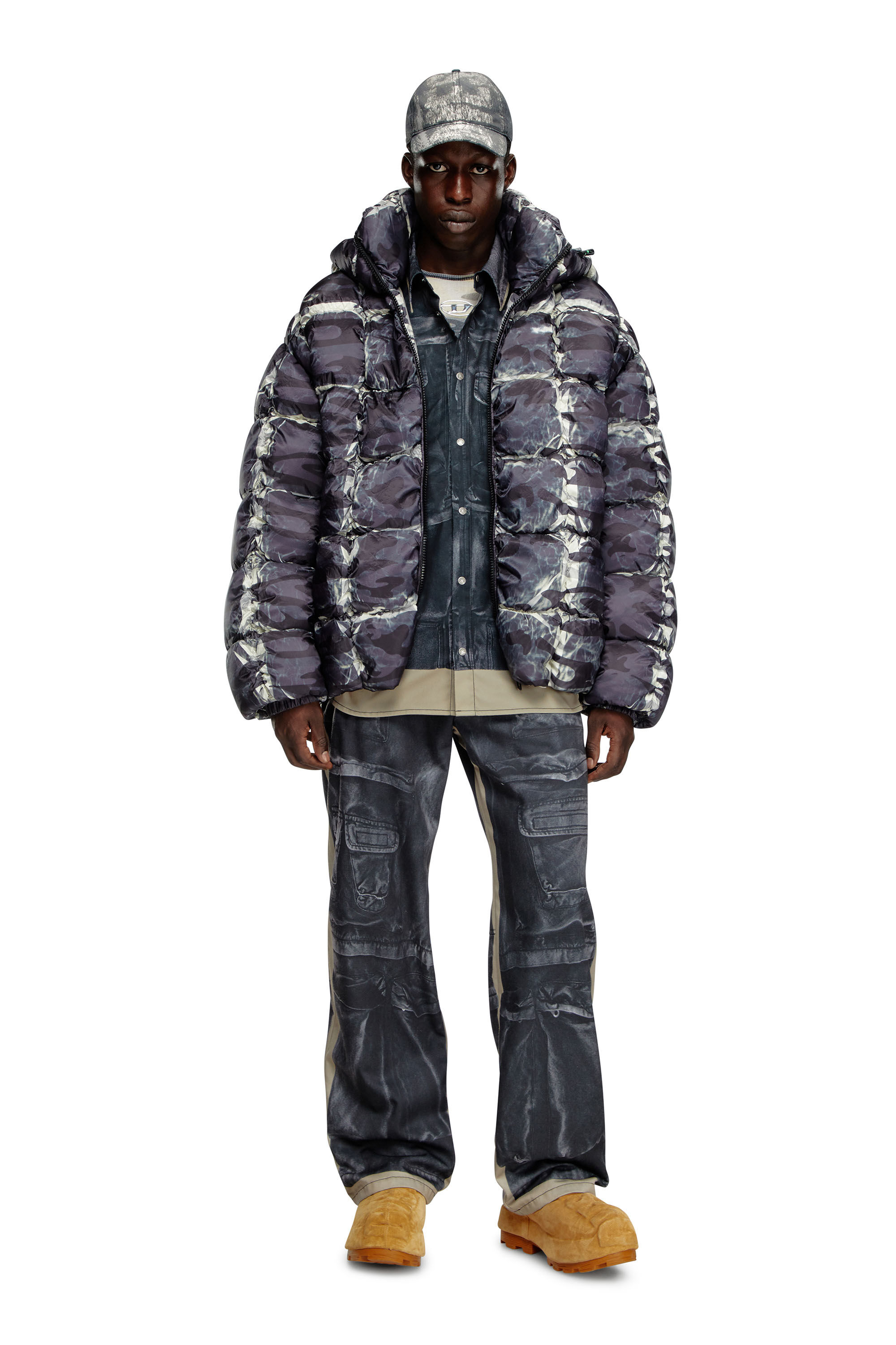 Camo hooded puffer jacket new arrivals