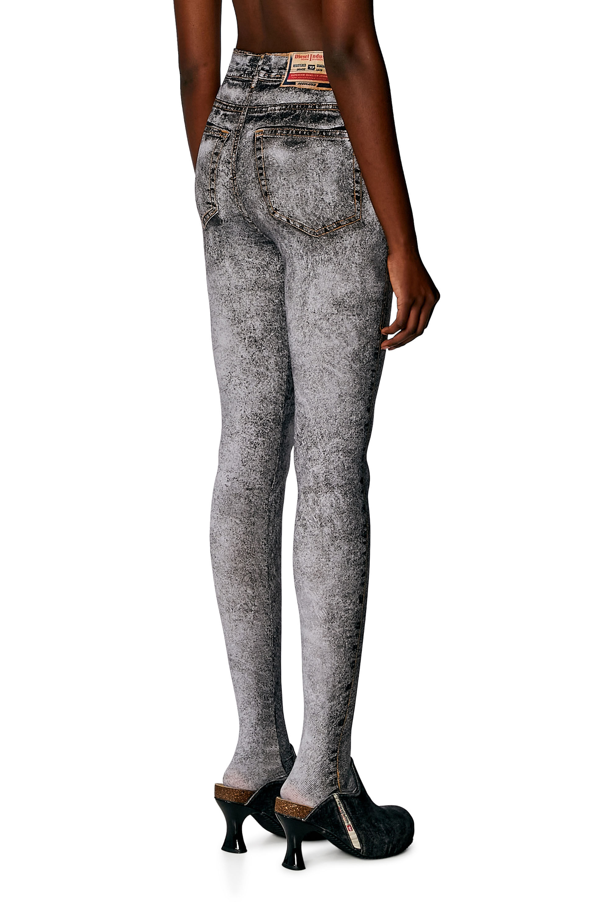 Diesel - P-KOLL-N1, Calze in nylon stretch con stampa denim Donna in Multicolor - 4