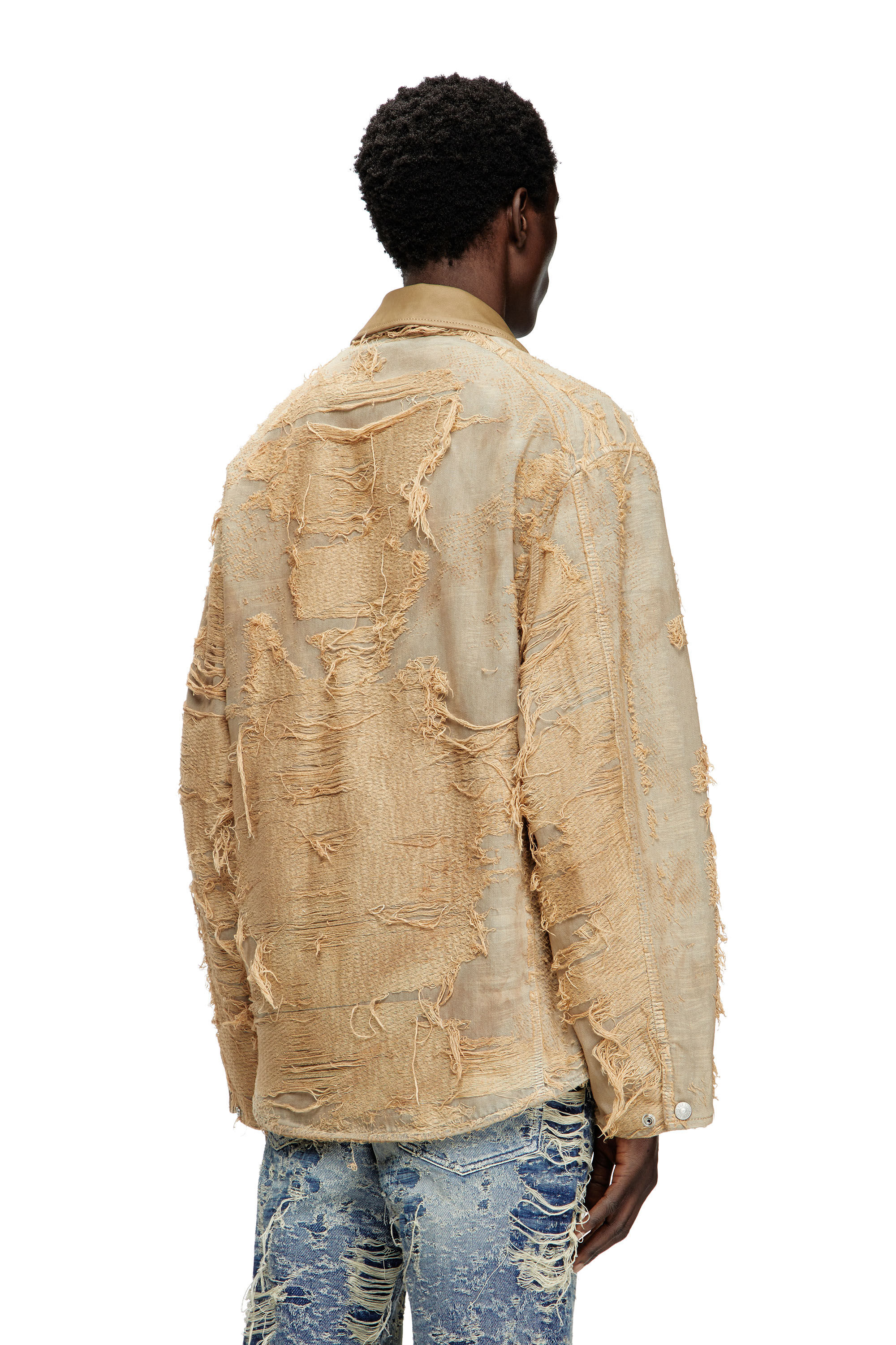 Diesel - D-IVAR-FSG, Giacca sfilacciata in denim colorato Uomo in Marrone - 4