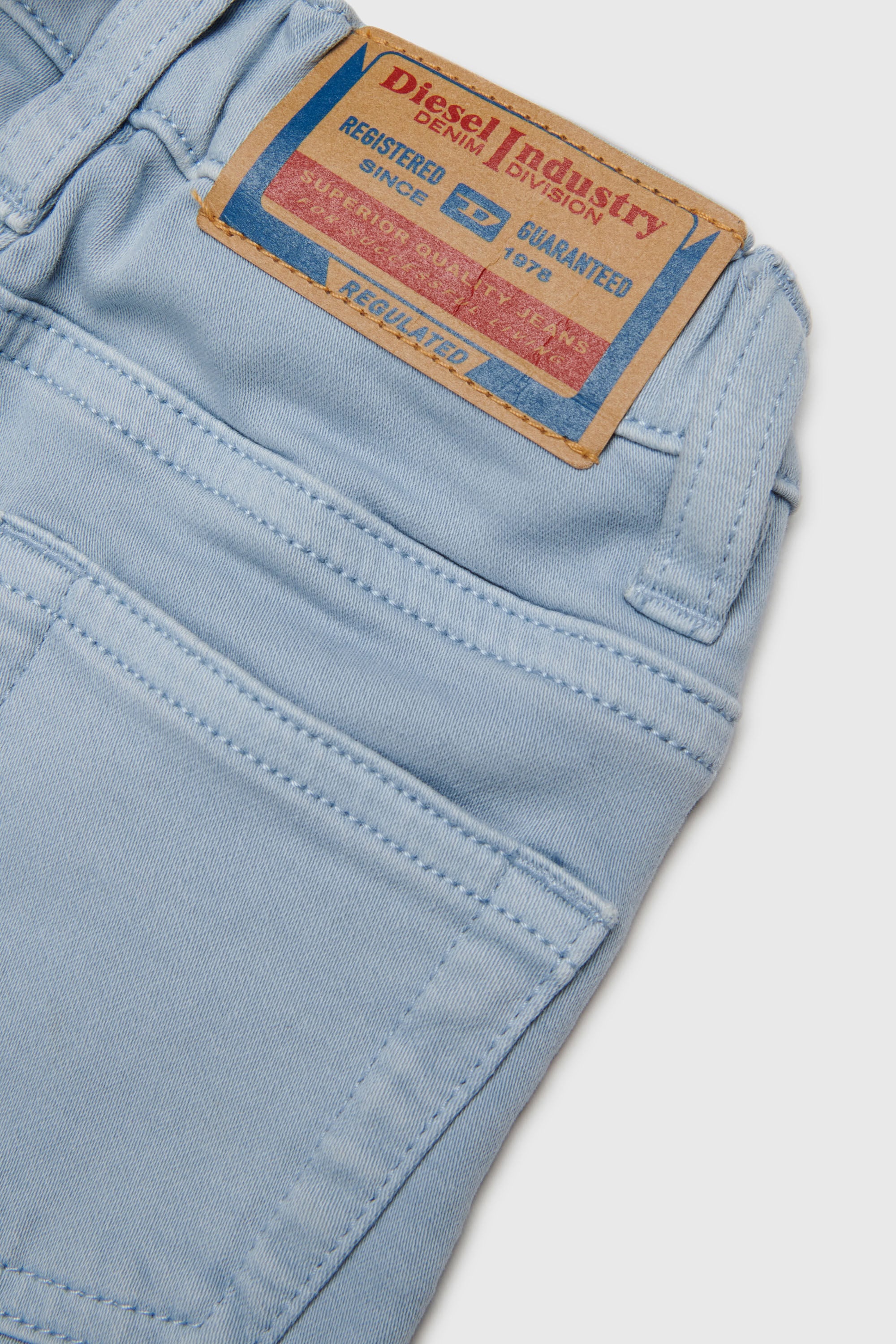 Diesel - D-JOOLS-B JJJ Unisex, Blu Chiaro - Image 4