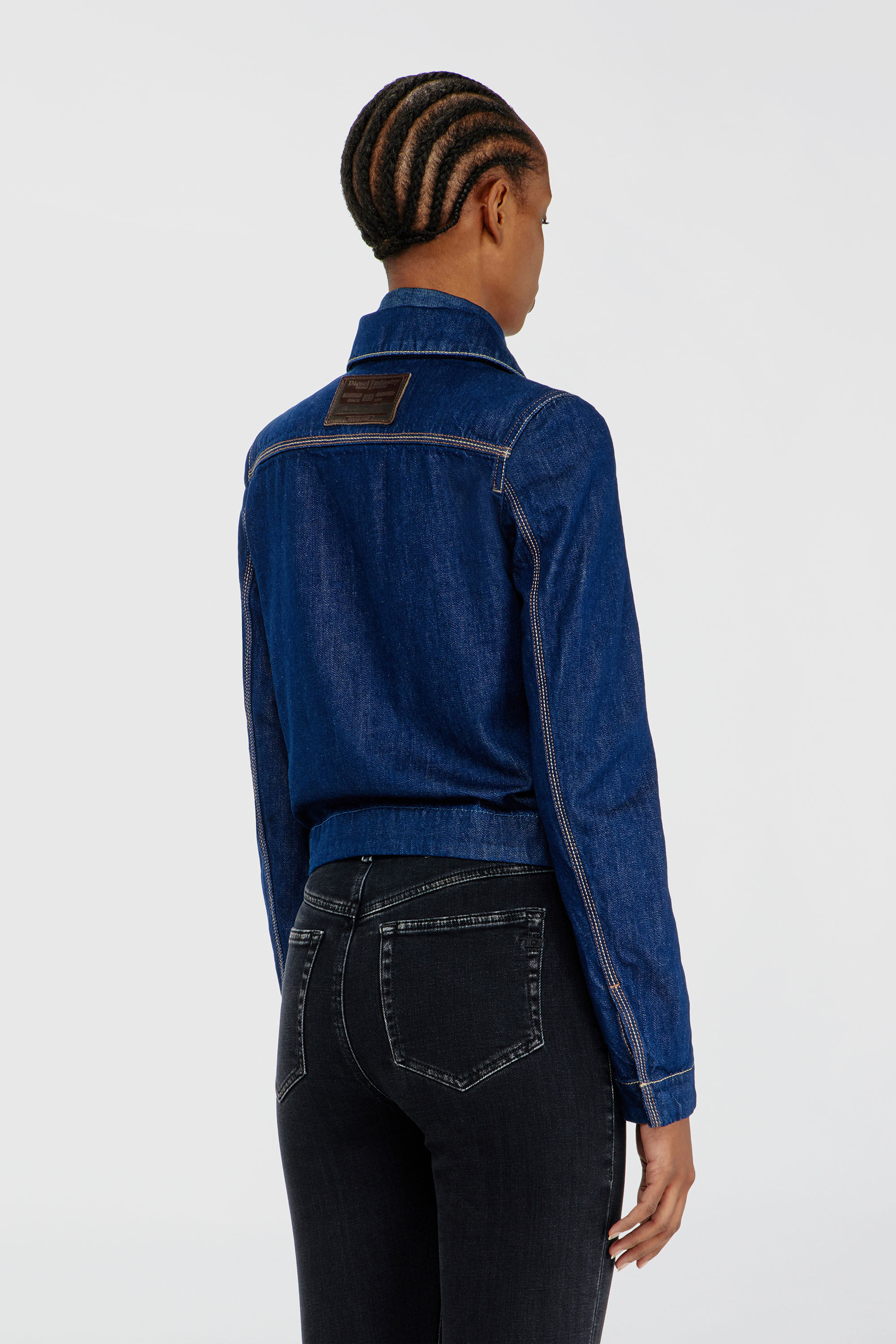 Diesel - DE-CORB, Giacca coach in denim rinse Donna in Blu - 4