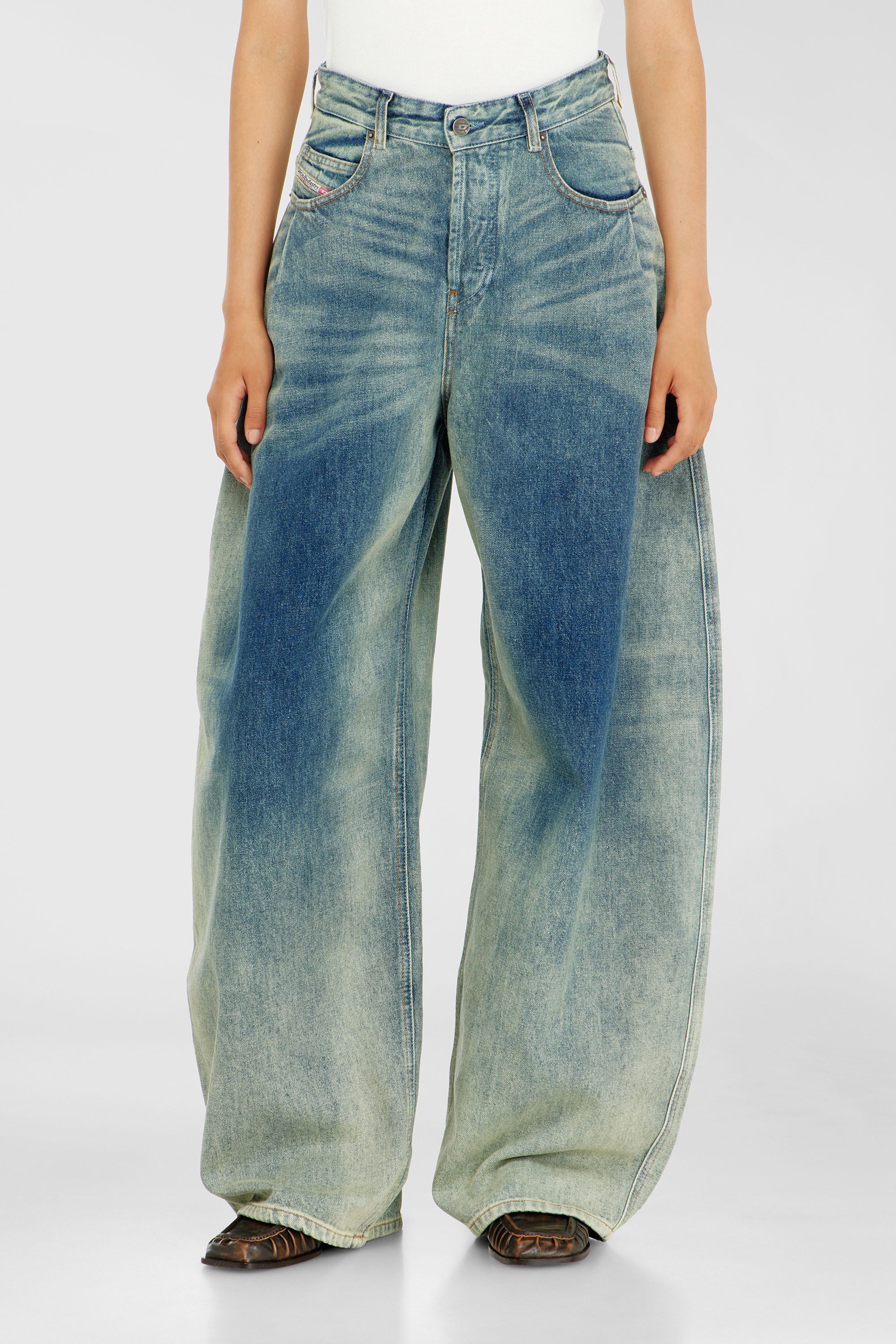 Diesel - Relaxed Jeans 1987 D-Khelz 007EF Donna, Blu medio - Image 4
