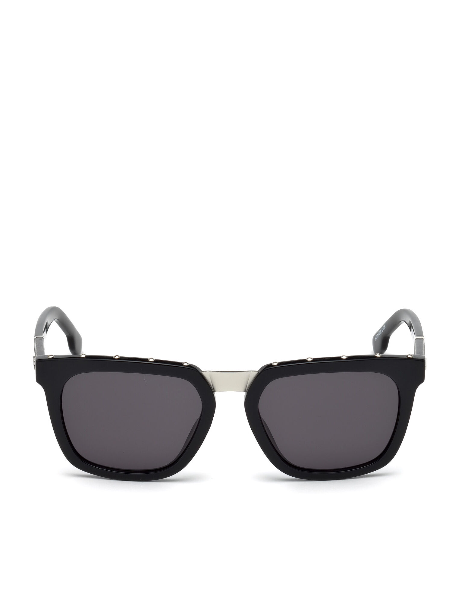 DL0212, Nero