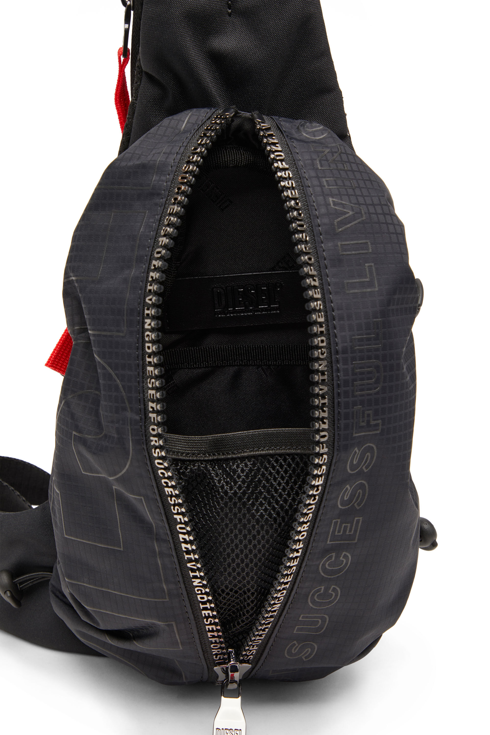 Zip D Borsa monospalla in shell jacquard Uomo Nero Diesel