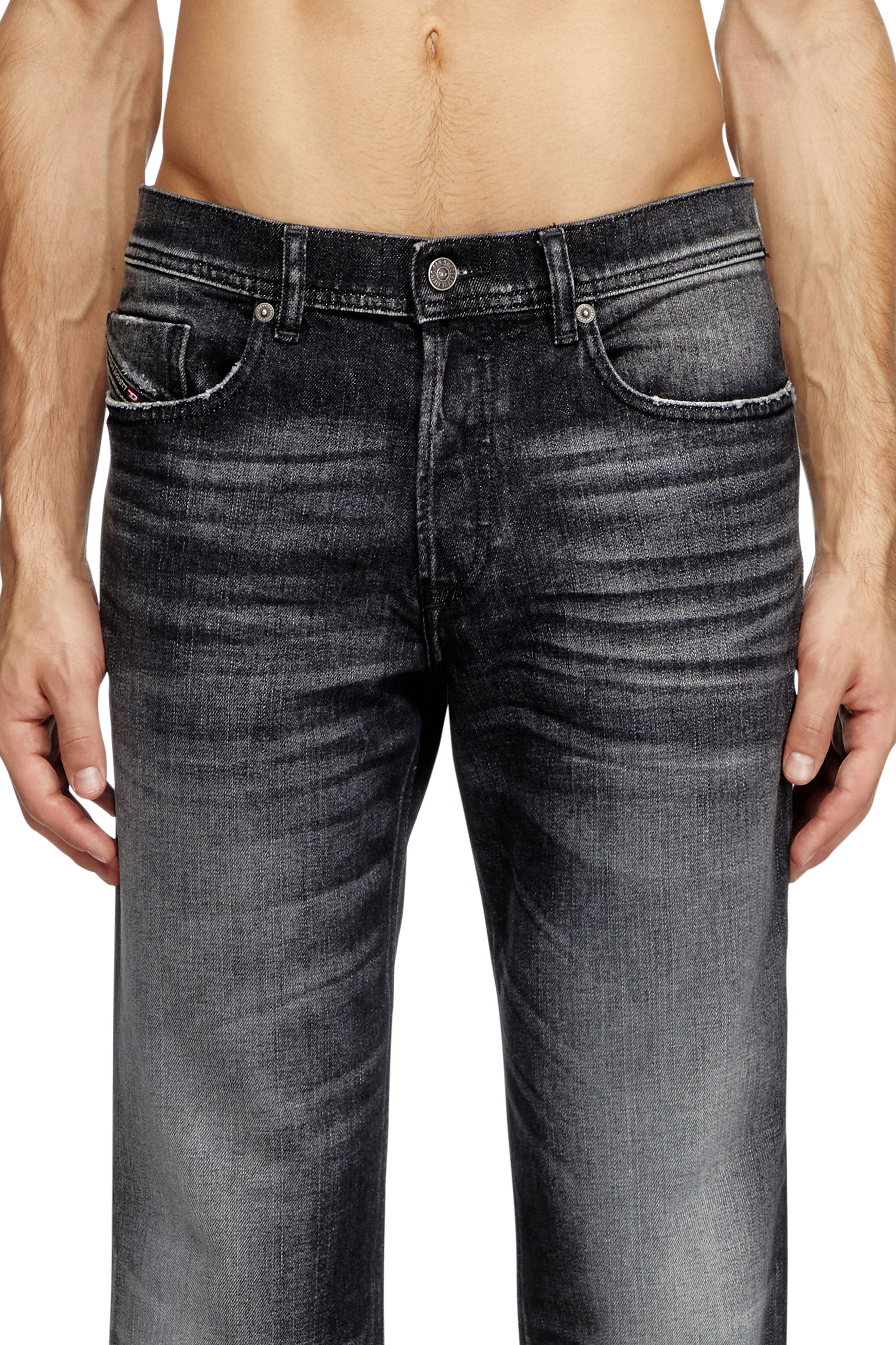 Diesel - Regular Jeans 2023 D-Finitive 09L50 Uomo, Nero/Grigio scuro - Image 5