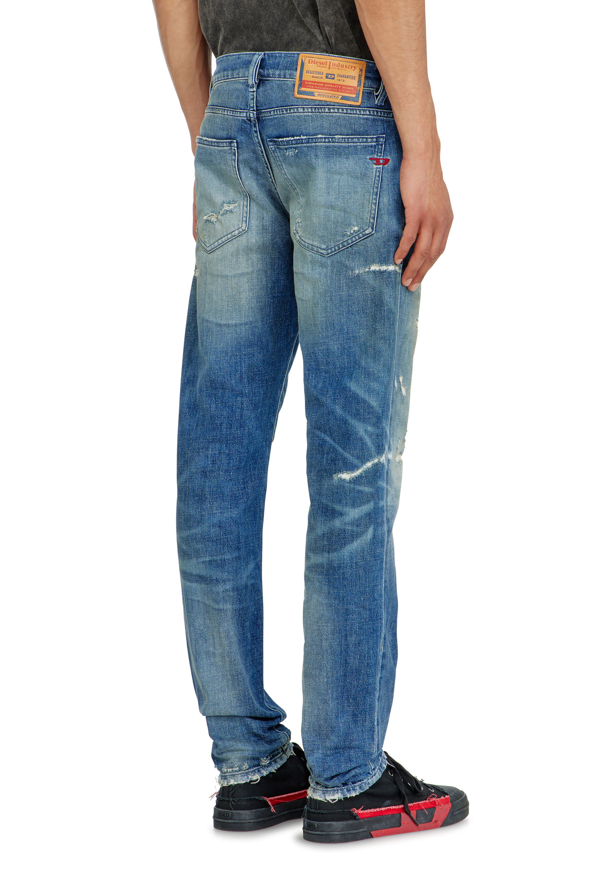 Diesel - Slim Jeans 2019 D-Strukt 007EN Uomo, Blu medio - Image 5