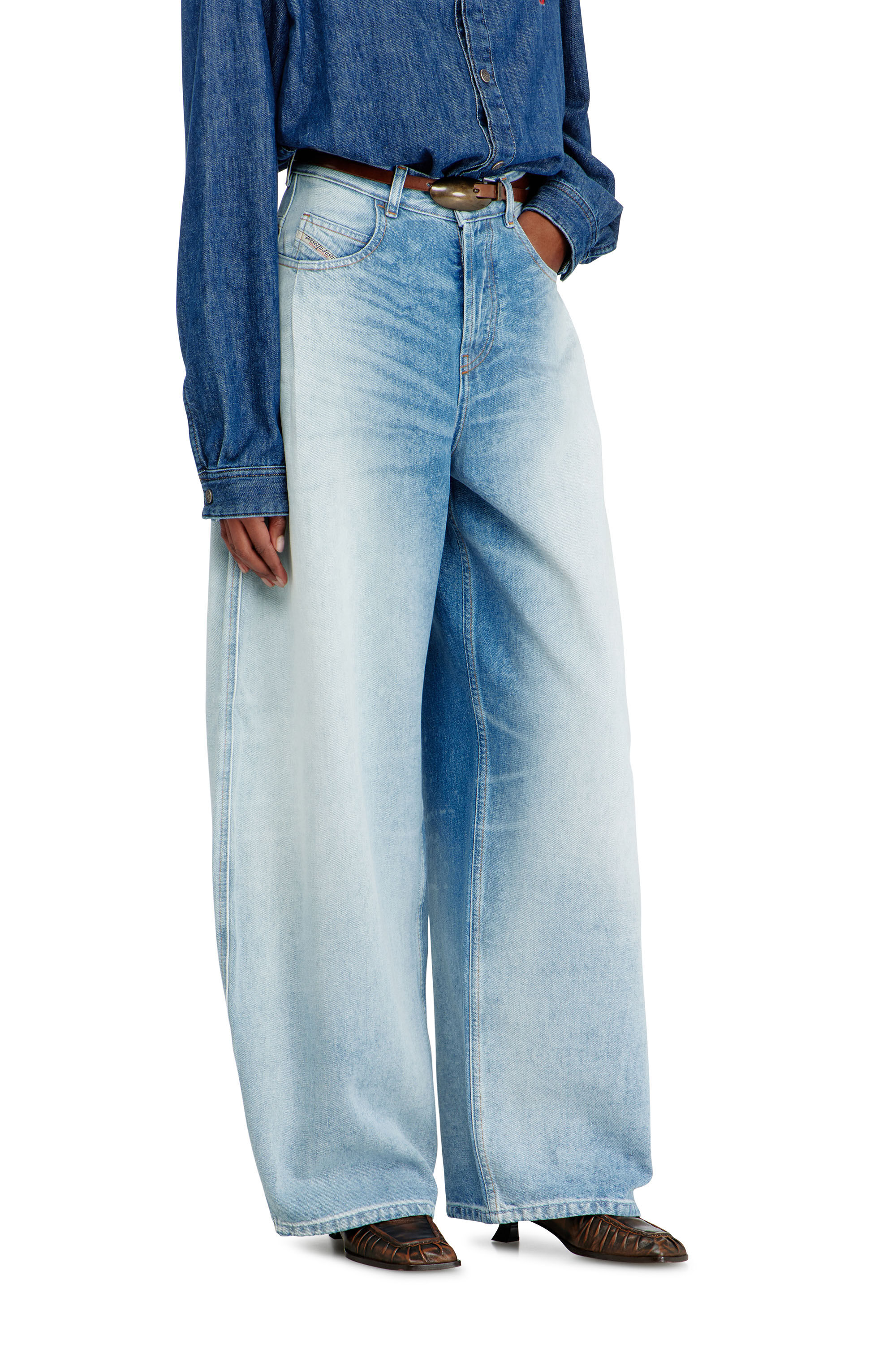 Diesel - Relaxed Jeans 1987 D-Khelz 007EE Donna, Blu Chiaro - Image 6