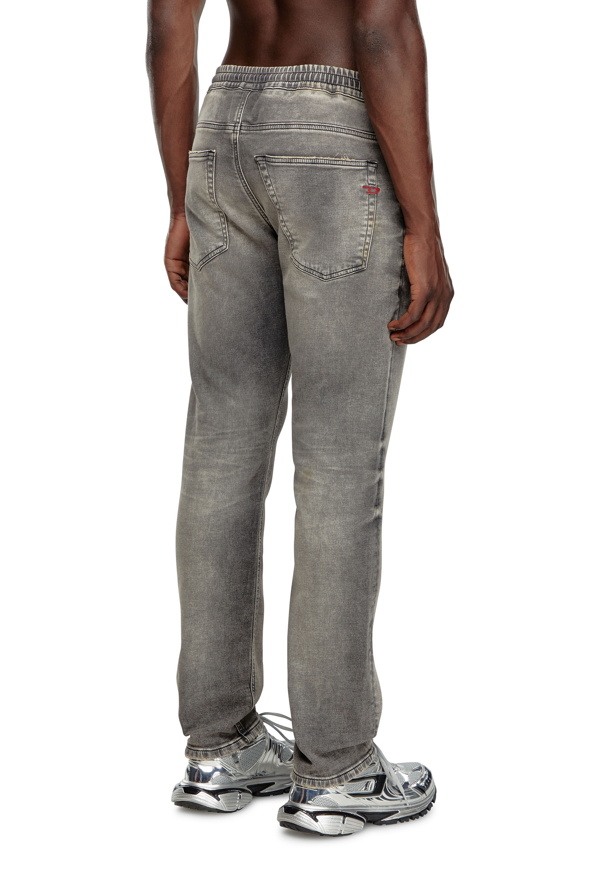 Diesel - Regular 2030 D-Krooley Joggjeans® 068LQ Uomo, Grigio - Image 4