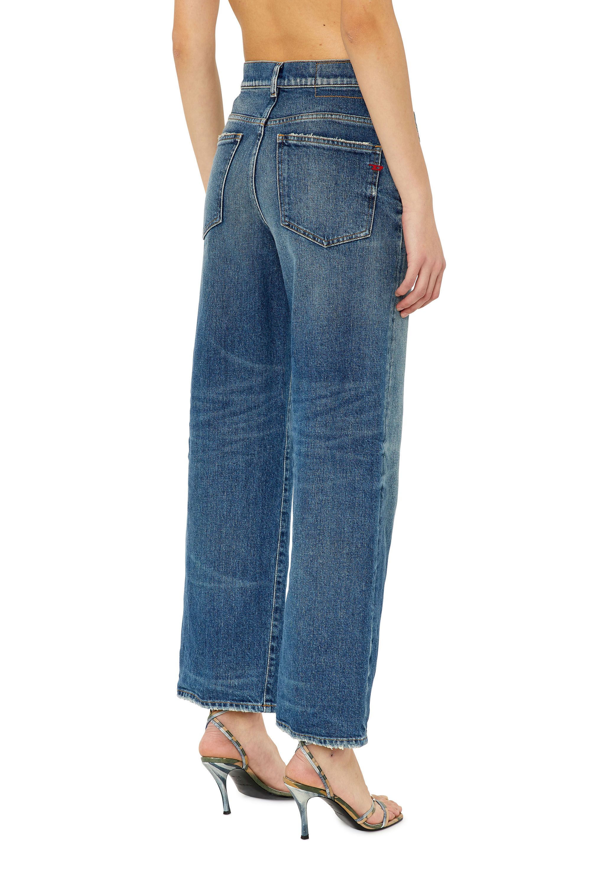 Diesel - 2000 Widee 007L1 Bootcut and Flare Jeans, Blu medio - Image 4