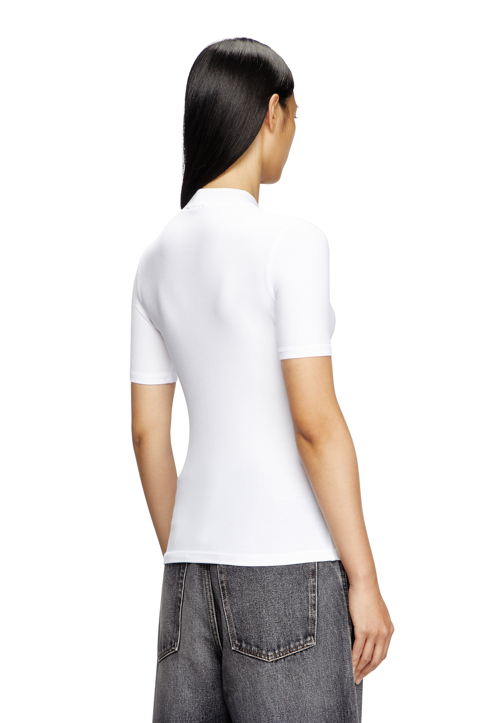 Diesel - T-MOKKY-MICRODIV, T-shirt a coste con collo a lupetto Donna in Bianco - 4