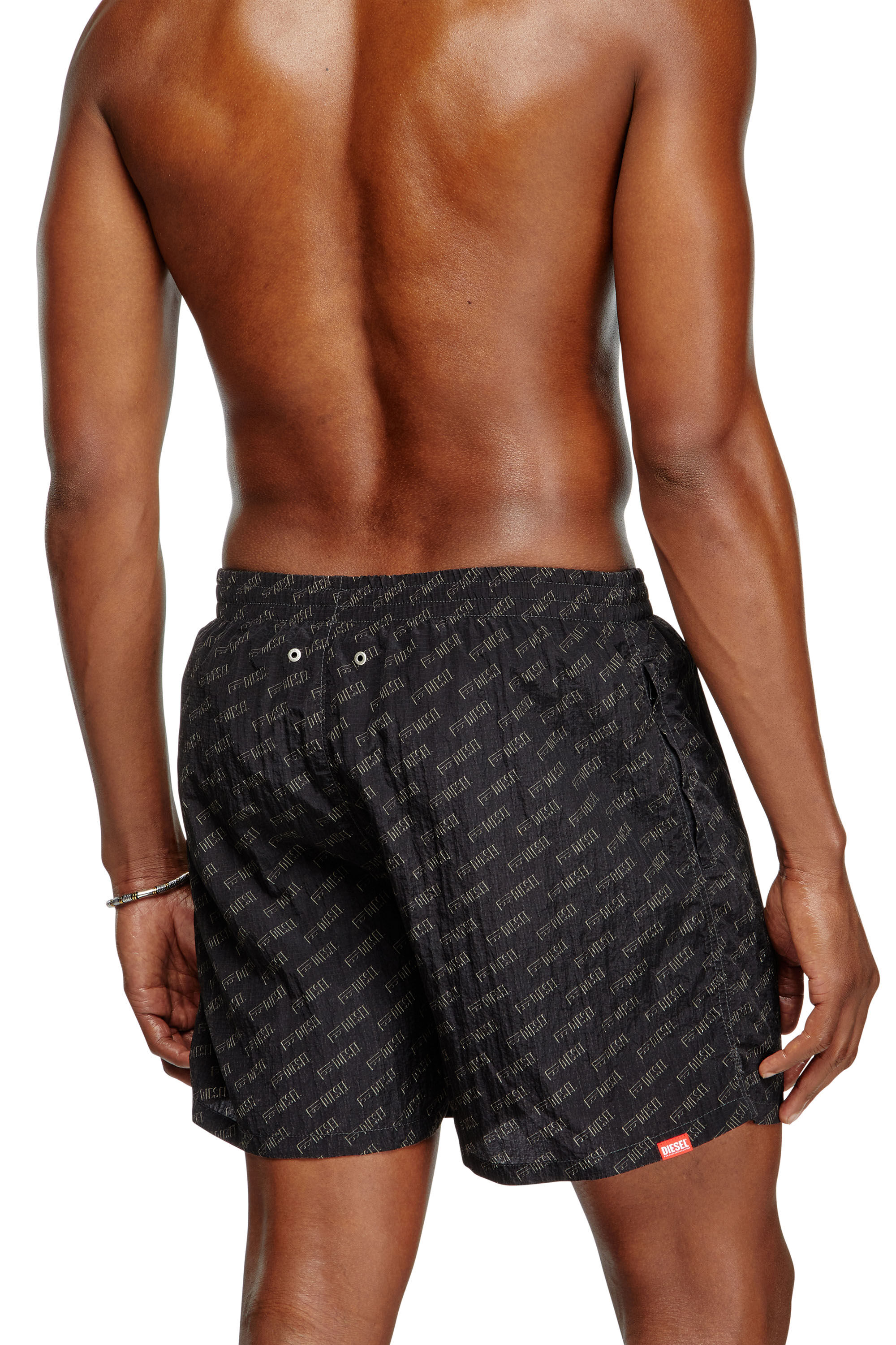 Diesel - DANIEL-41-MONO-UTLT, Pantaloncini da mare con logo all-over Uomo in Nero - 3