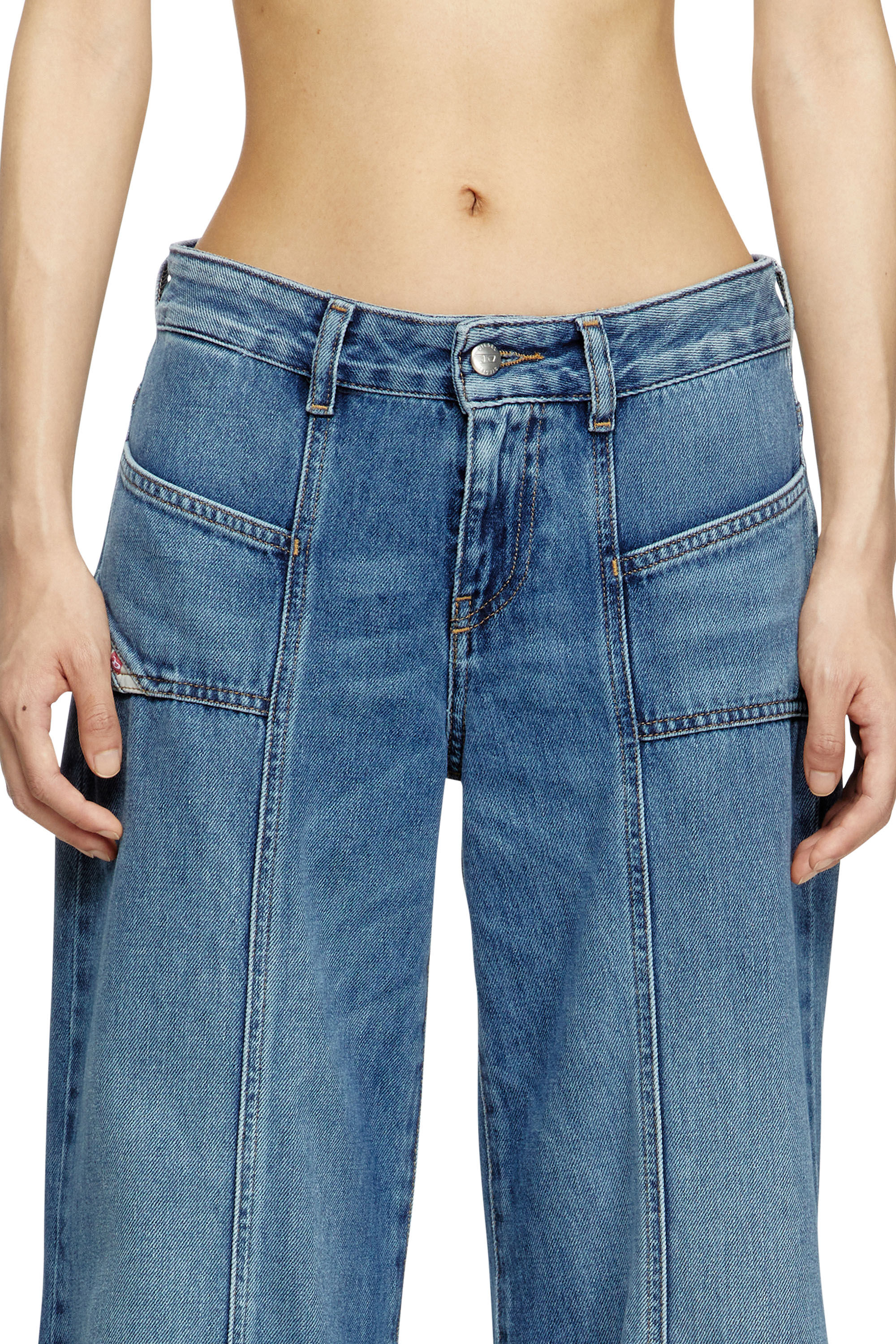 Diesel - Flare Jeans D-Akii 09M56 Donna, Blu medio - Image 5