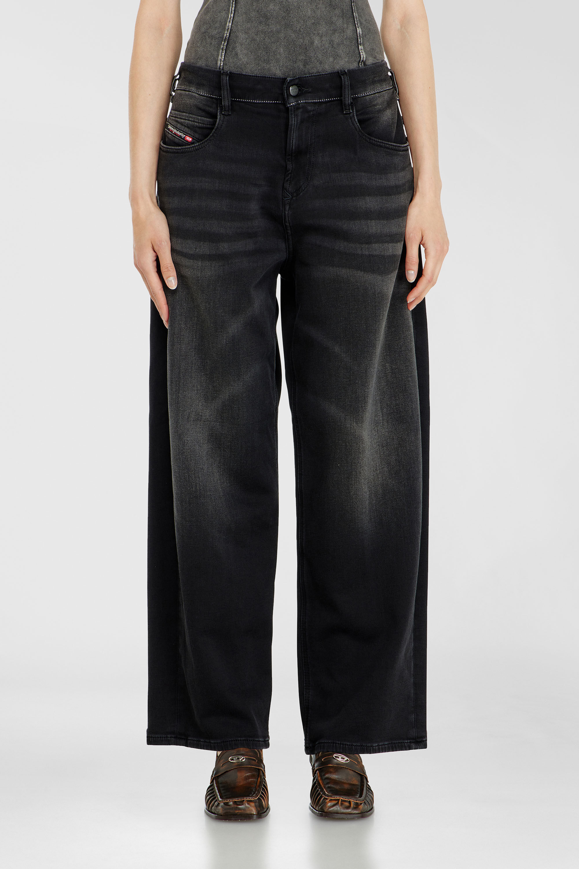 Diesel - Relaxed 2097 D-Enim-M Joggjeans&reg; 09P90 Unisex, Nero/Grigio scuro - Image 4