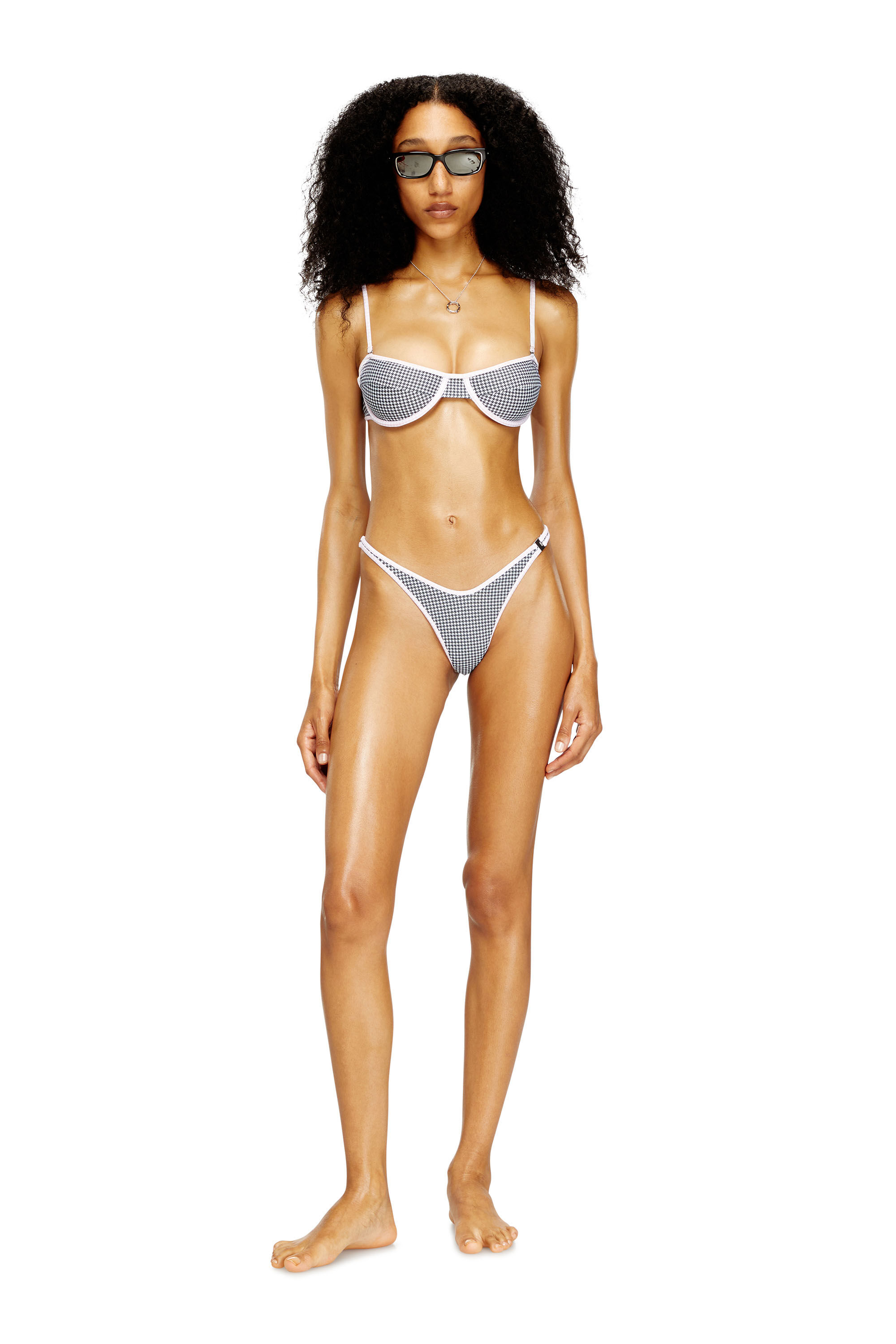 Diesel - MICRO-PUNCHY-D-CORE, Slip da bikini con motivo pied-de-poule Donna in Grigio - 2
