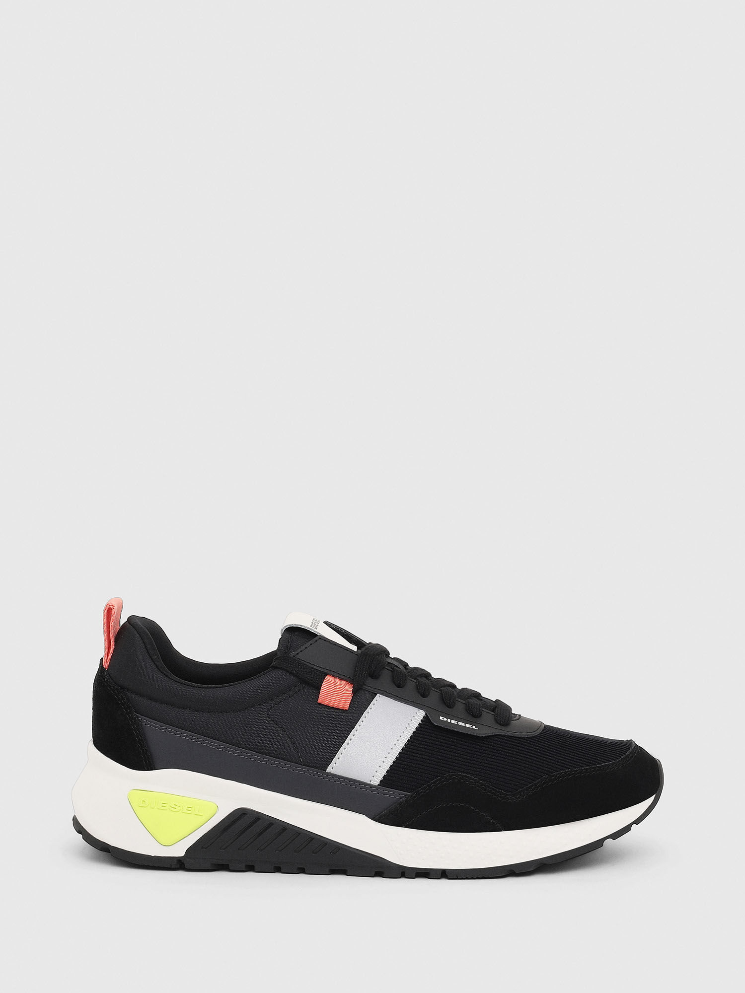 Diesel - S-KB LOW RUN, Sneaker in nylon ripstop e pelle scamosciata Uomo in Nero - 1