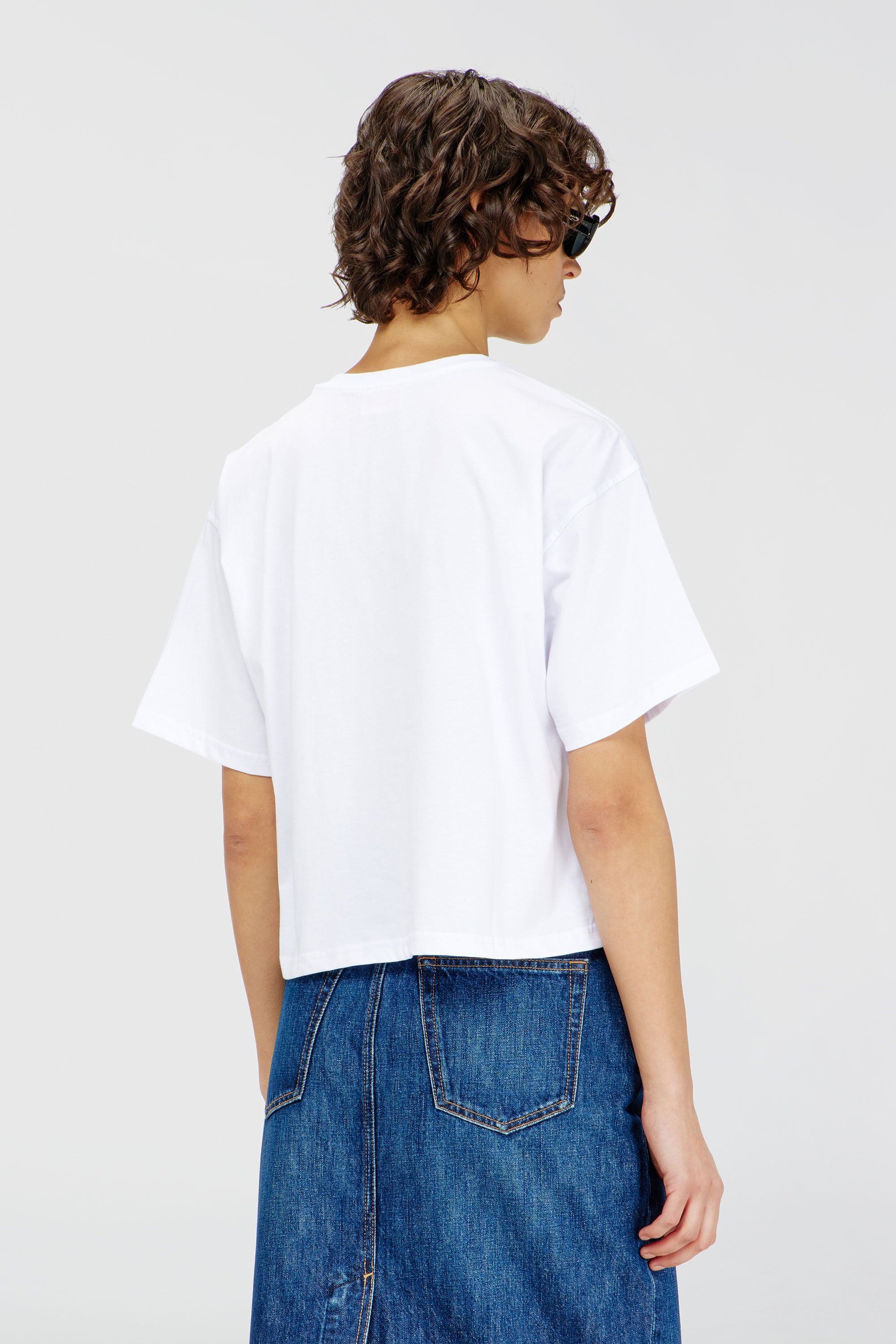 Diesel - T-BUXT-CROP-OD, T-shirt boxy con Oval D cut-out Donna in Bianco - 4