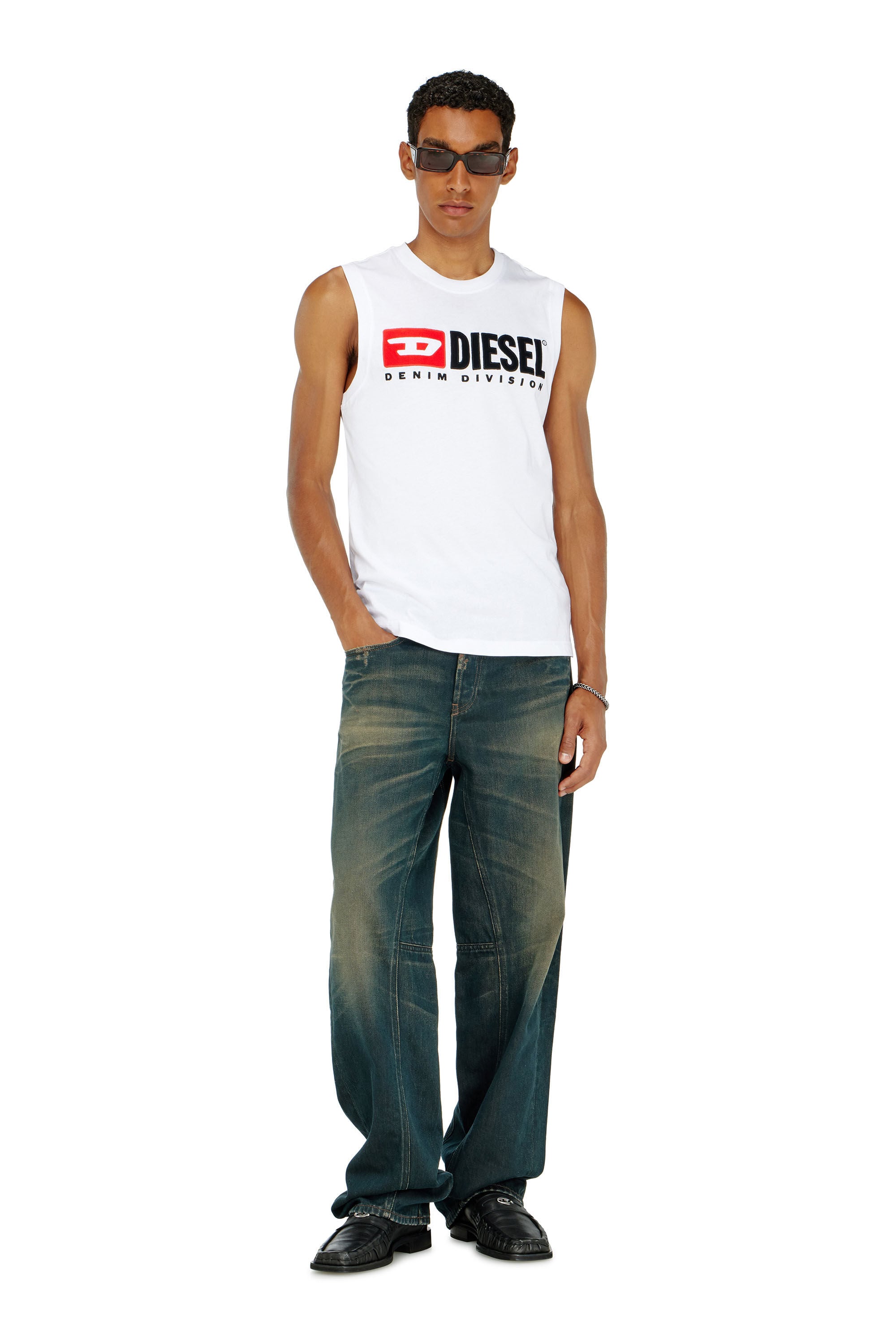 Diesel - T-ISCO-DIV, Canotta con stampa logo sul petto Uomo in Bianco - 1