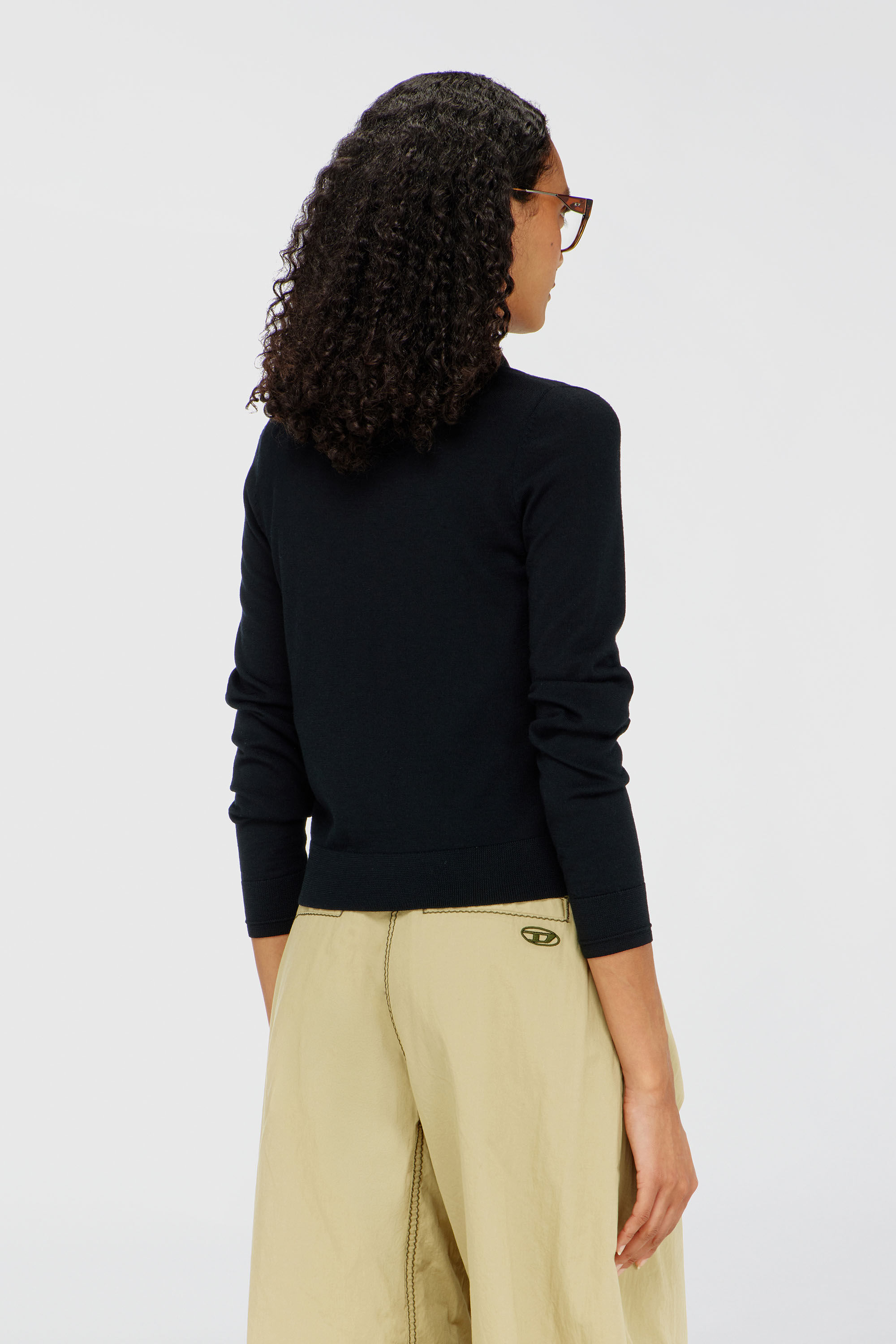 Diesel - M-ALIMA, Cardigan in lana con logo cut-out Donna in Nero - 4
