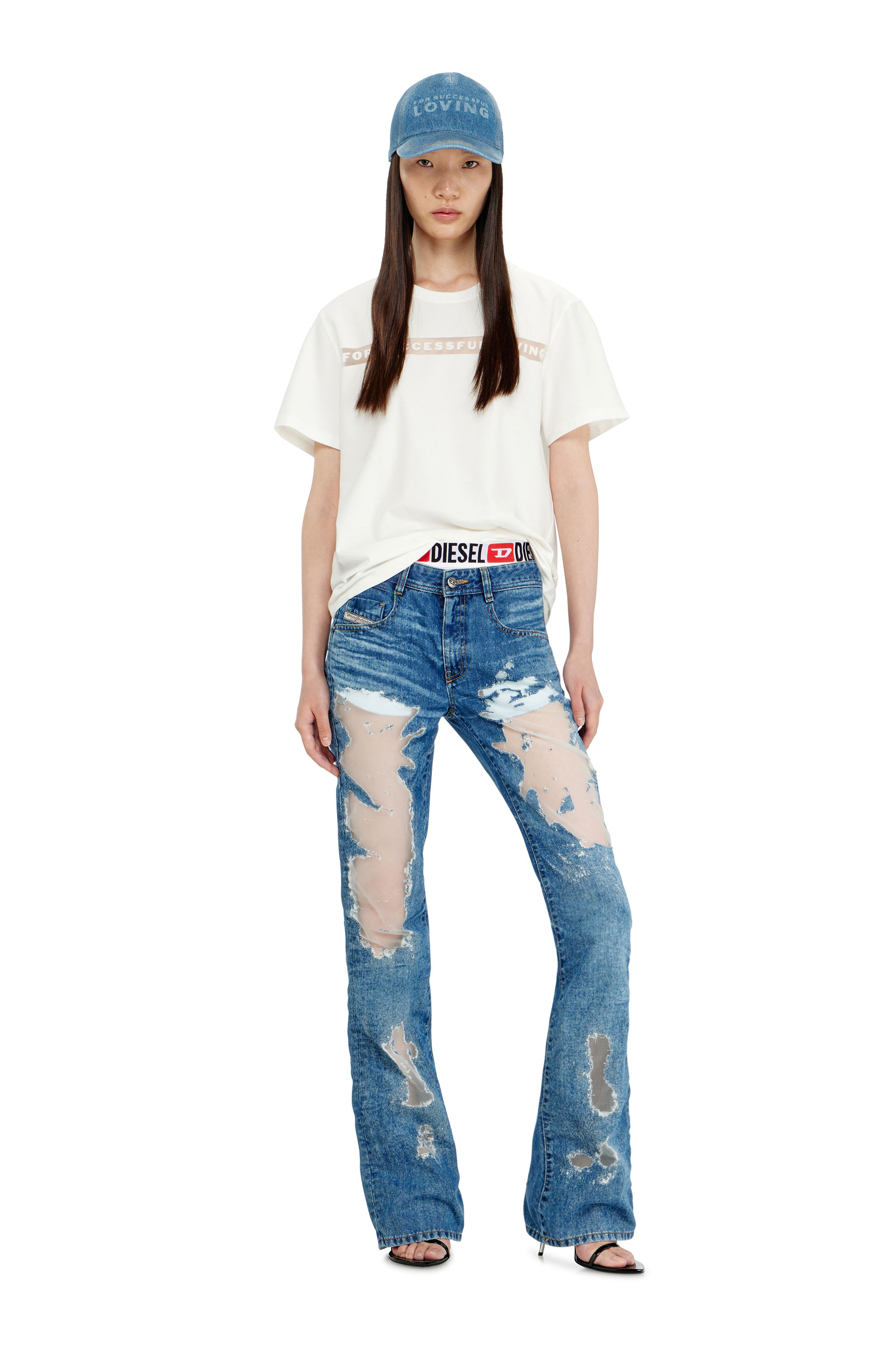 Diesel - PR-T-NOTS-CHI-R, T-shirt con logo For Successful Loving Unisex in Bianco - 4