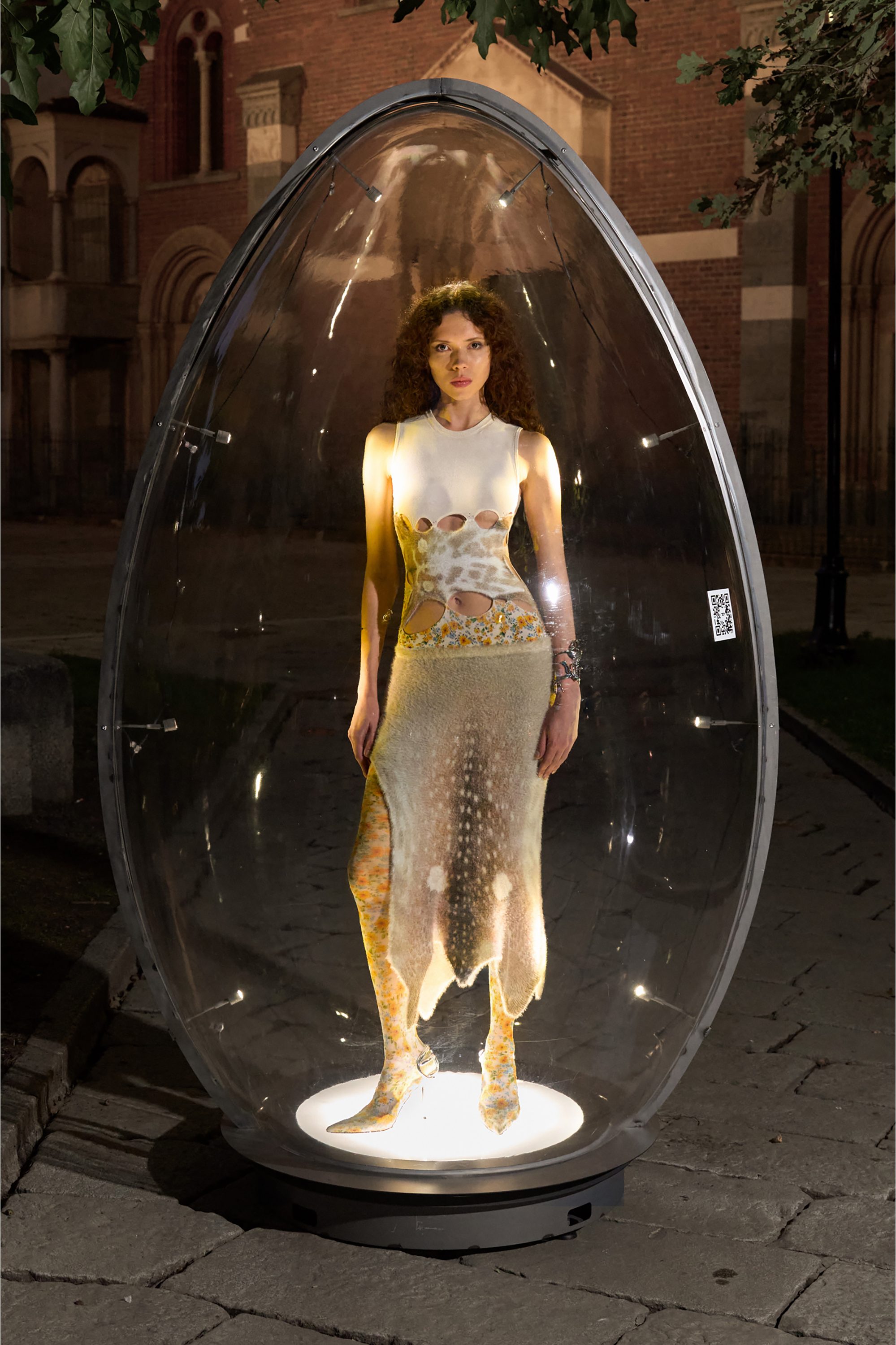 Diesel - CUFF FROG, Bracciale metallico effetto scheletro Donna in Argento - 4