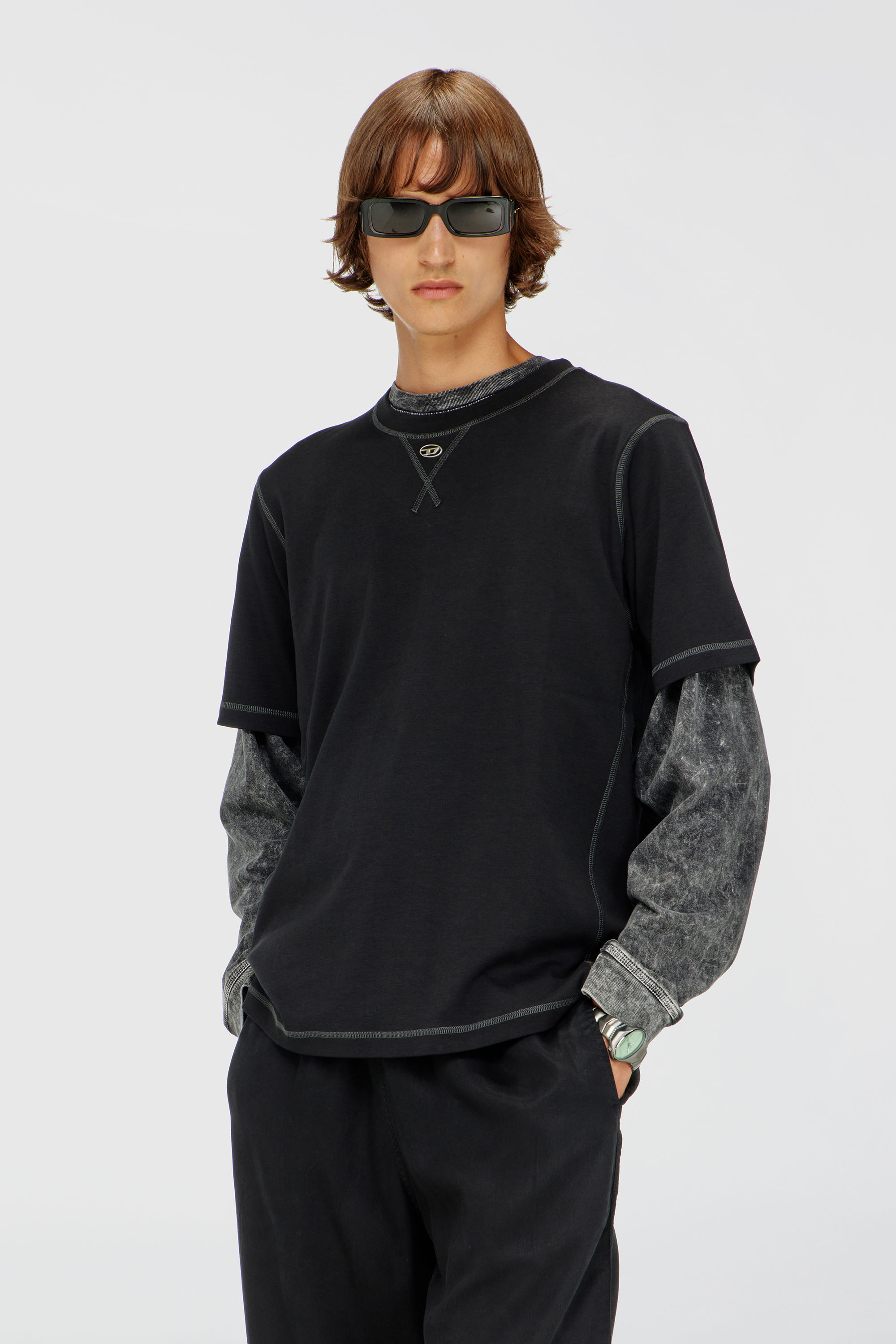 Diesel - T-MADJUST-TR, T-shirt regular con girocollo e Oval D Uomo in Grigio - 3