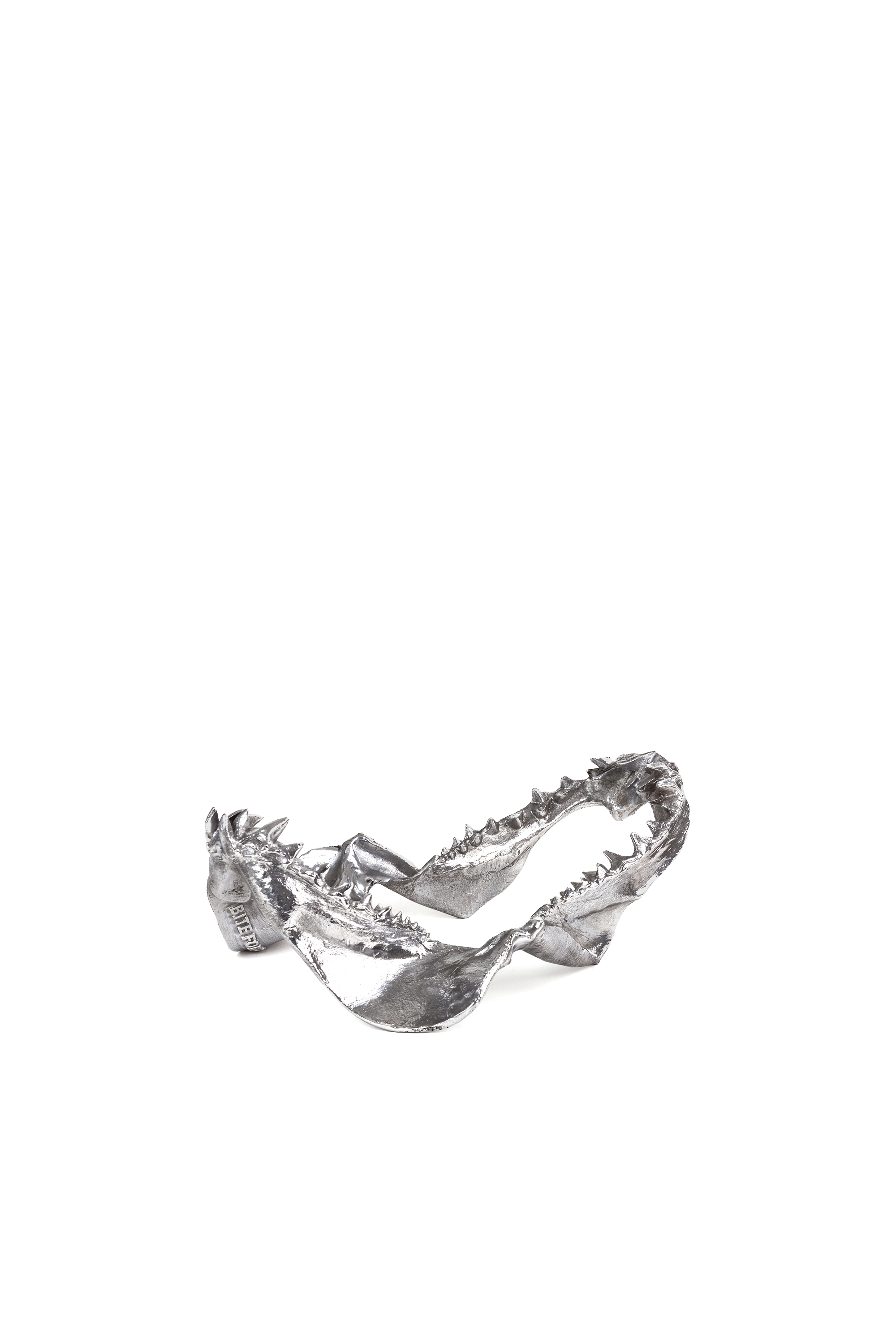Diesel - 10896 WUNDERKAMMER, "Bite For Your Right" Wunderkammer Shark Jaw Unisex in Argento - 4