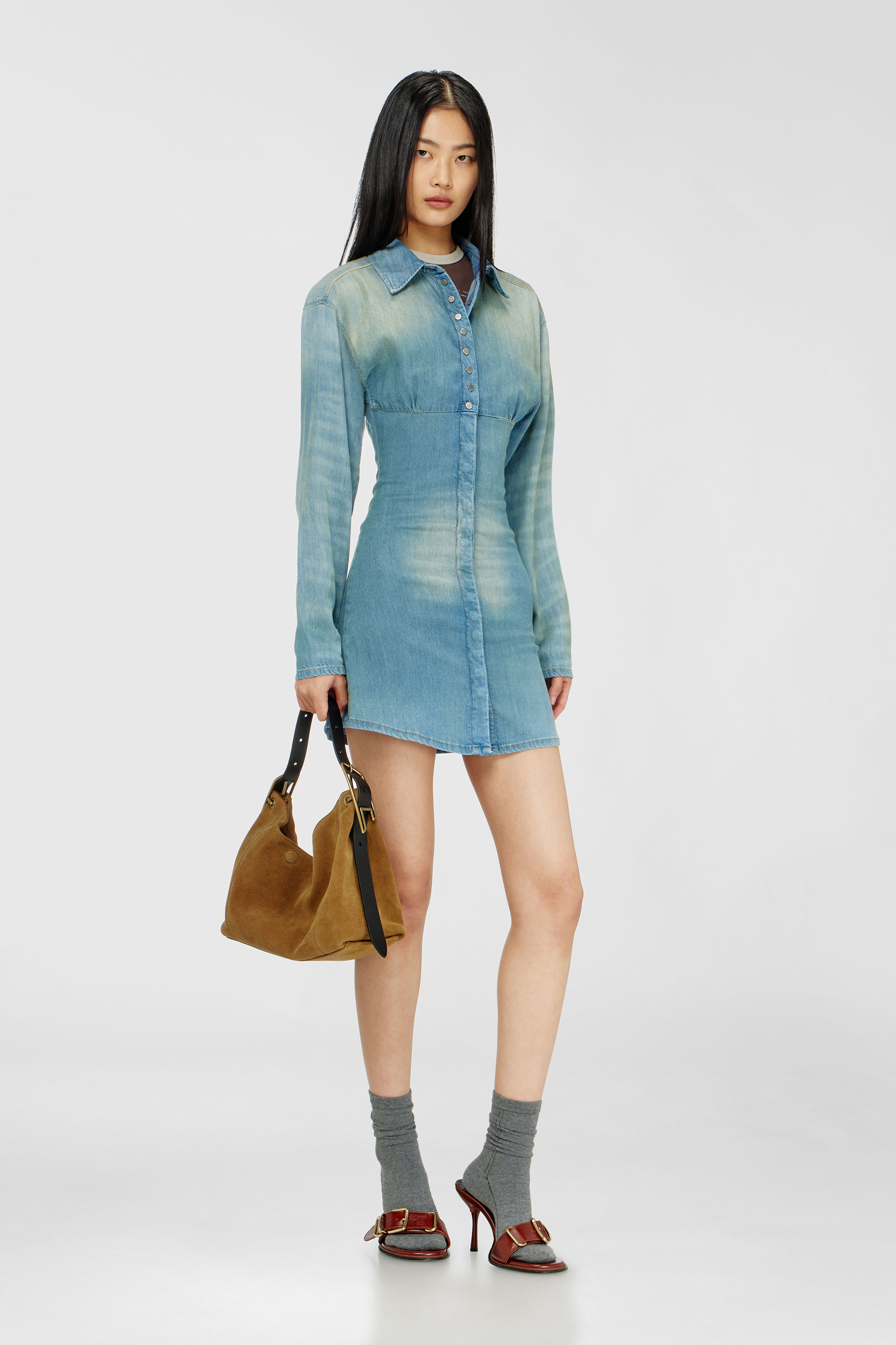 Diesel - DE-VIOLIM-S, Abito mini a camicia in denim con design a sezioni Donna in Blu - 1