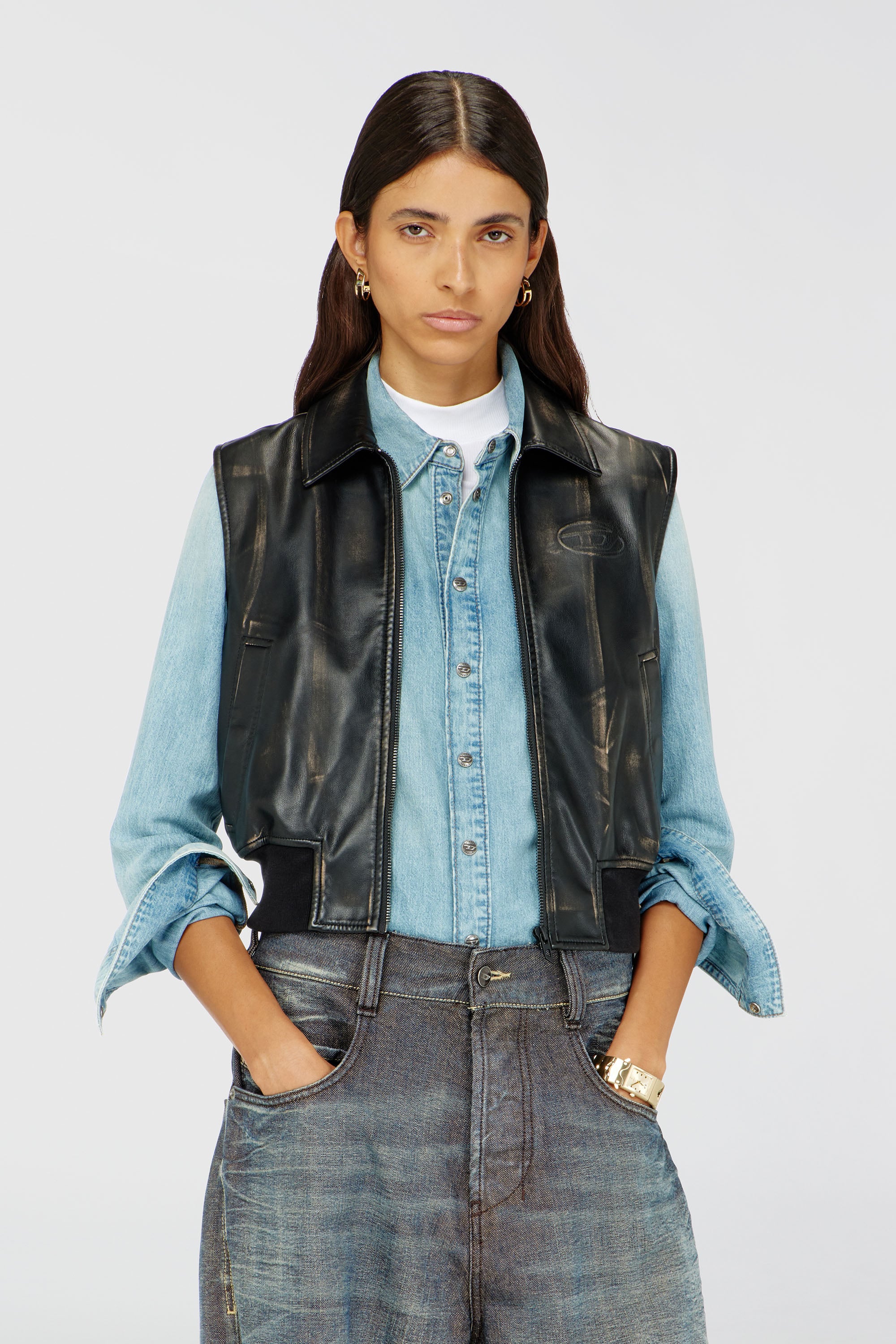 Diesel - G-INKO, Gilet bomber con effetto distressed Donna in Marrone - 1