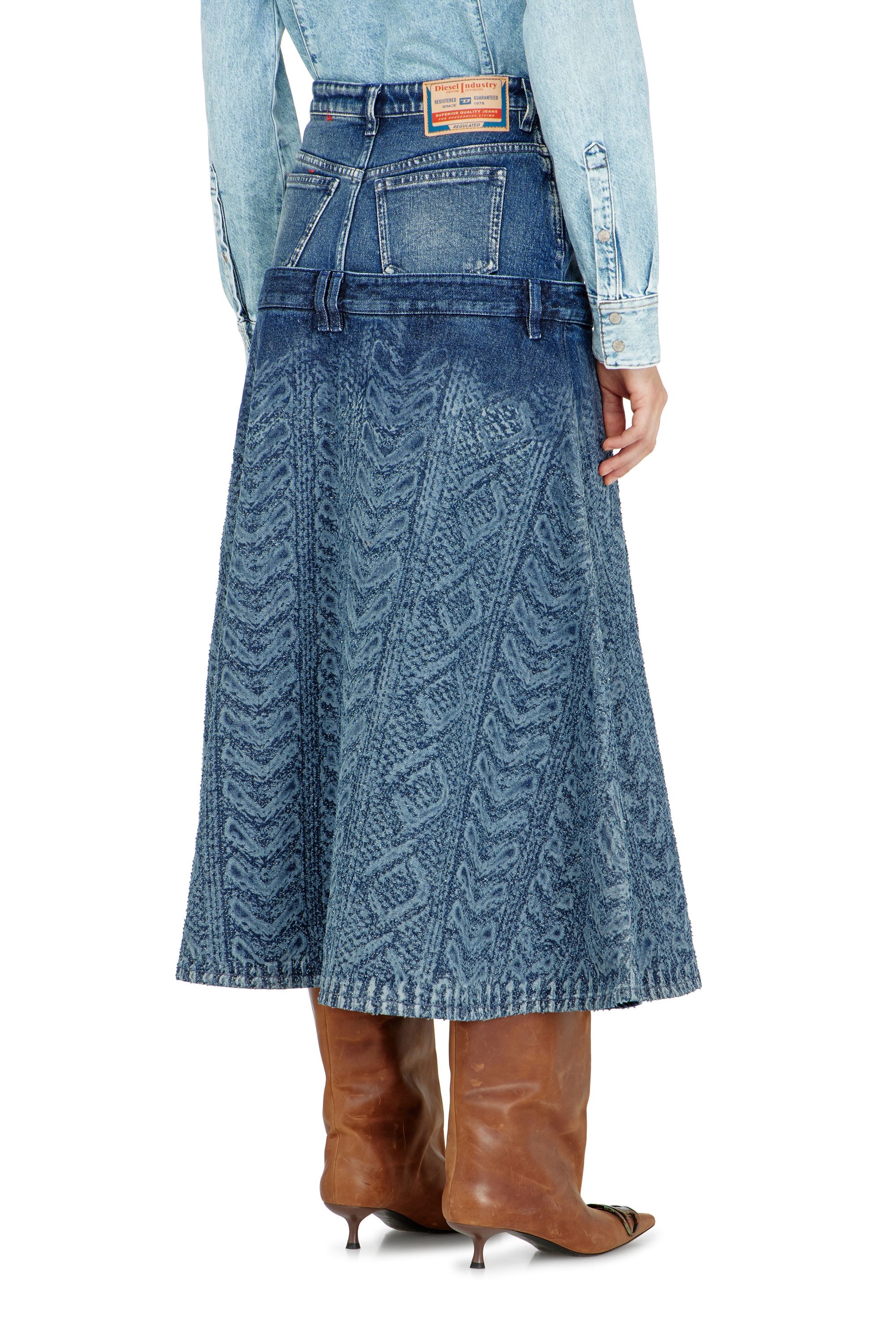Diesel - DE-VORYA-S1, Gonna midi in denim effetto maglia a trecce Donna in Blu - 3