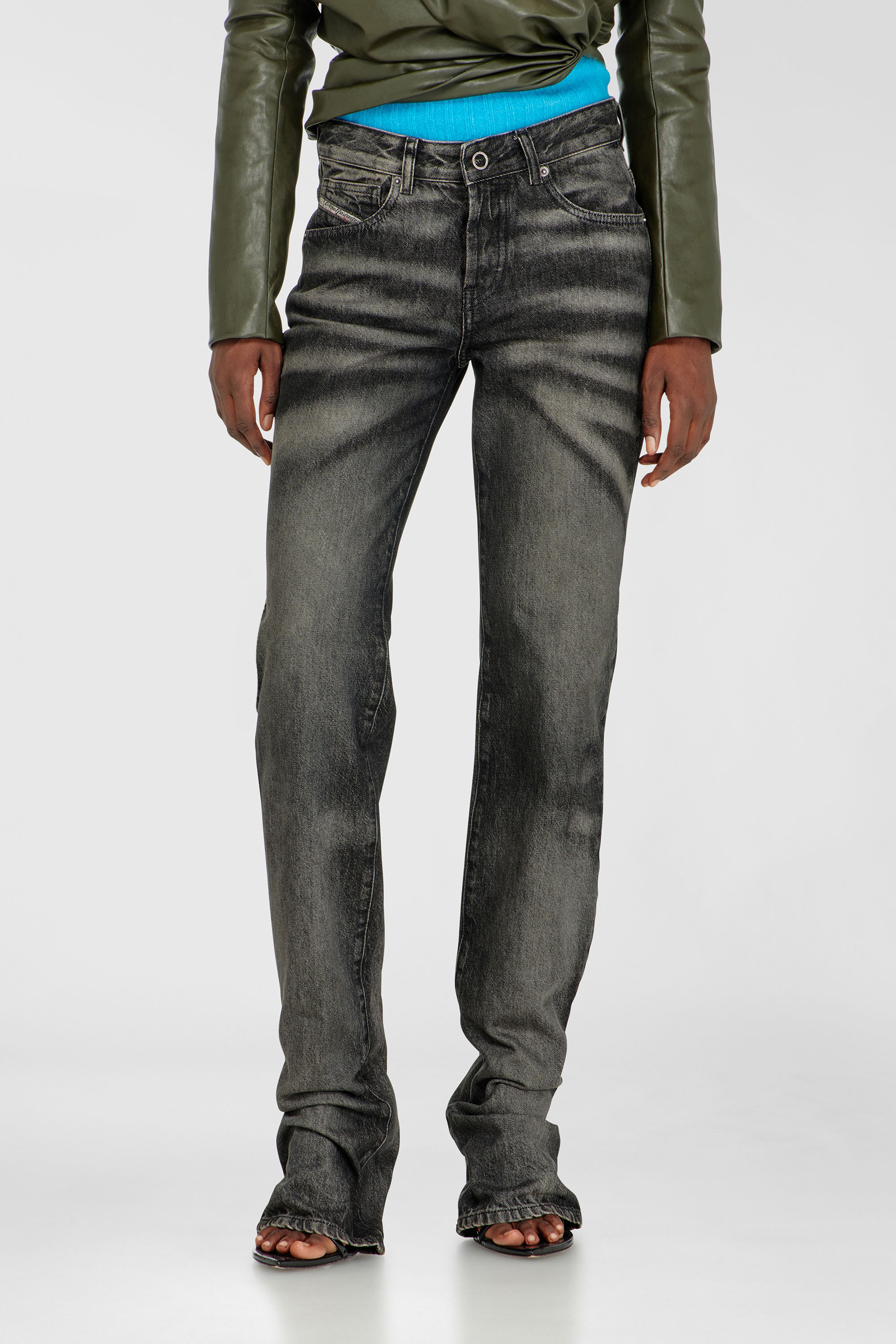 Diesel - Regular Jeans D-Heel 09R33 Donna, Nero/Grigio scuro - Image 1
