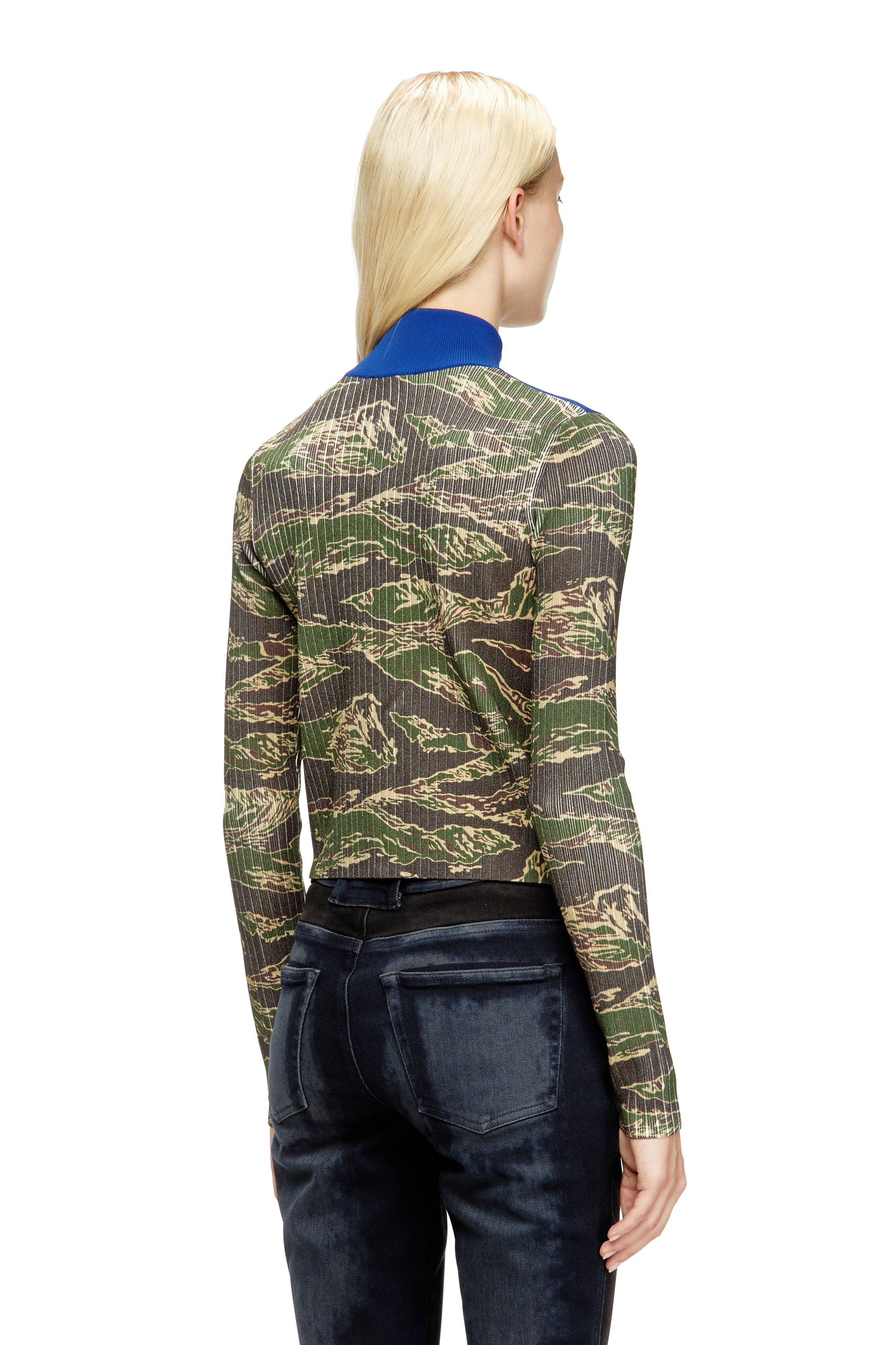 Diesel - M-CAMUT, Maglia con zip in viscosa a coste camouflage Donna in Multicolor - 4