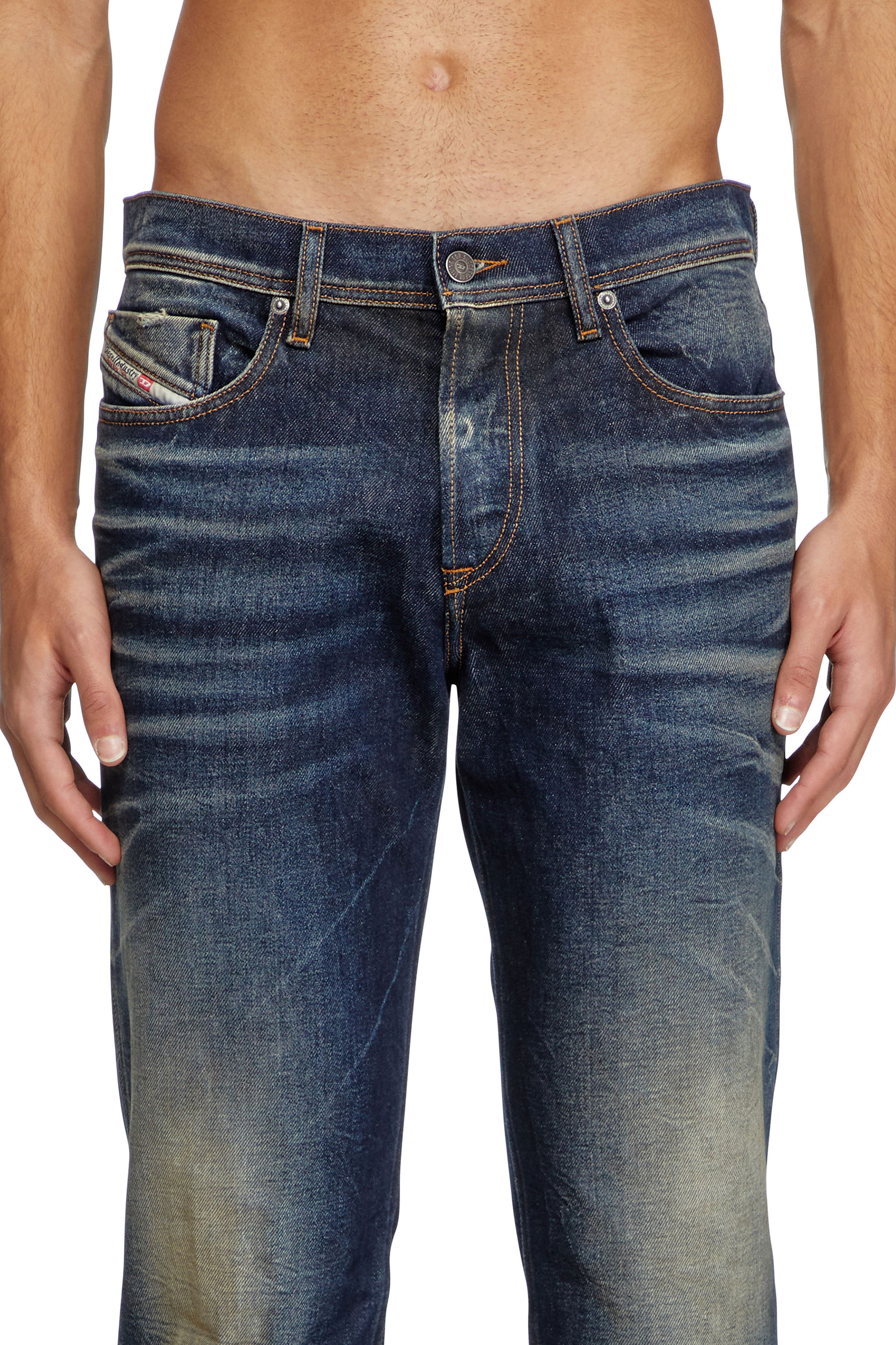 Diesel - Regular Jeans 2023 D-Finitive 09L22 Uomo, Blu Scuro - Image 4