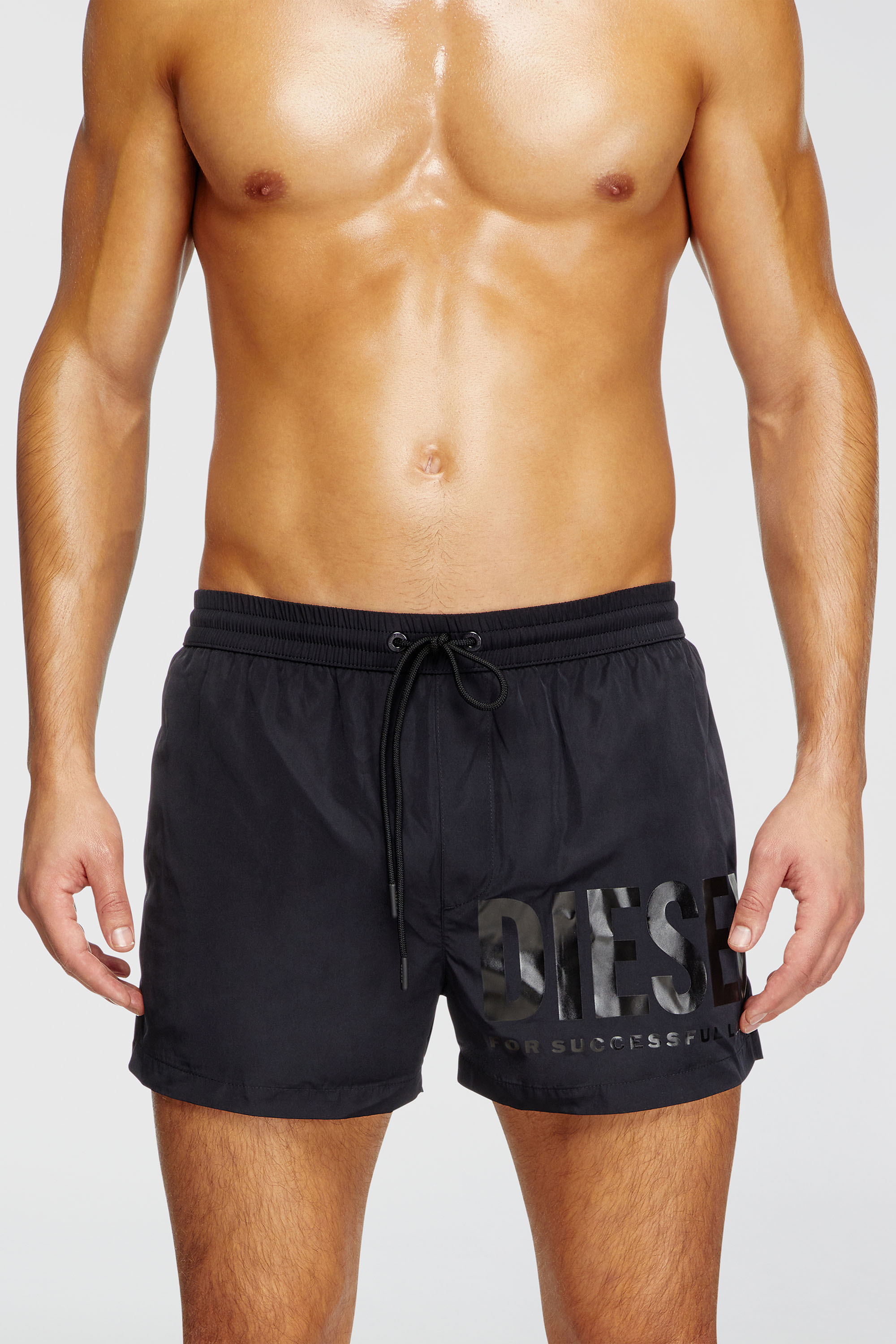 Diesel - MARIO-34-D-CORE, Costume da bagno corto con stampa logo Uomo in Nero - 1