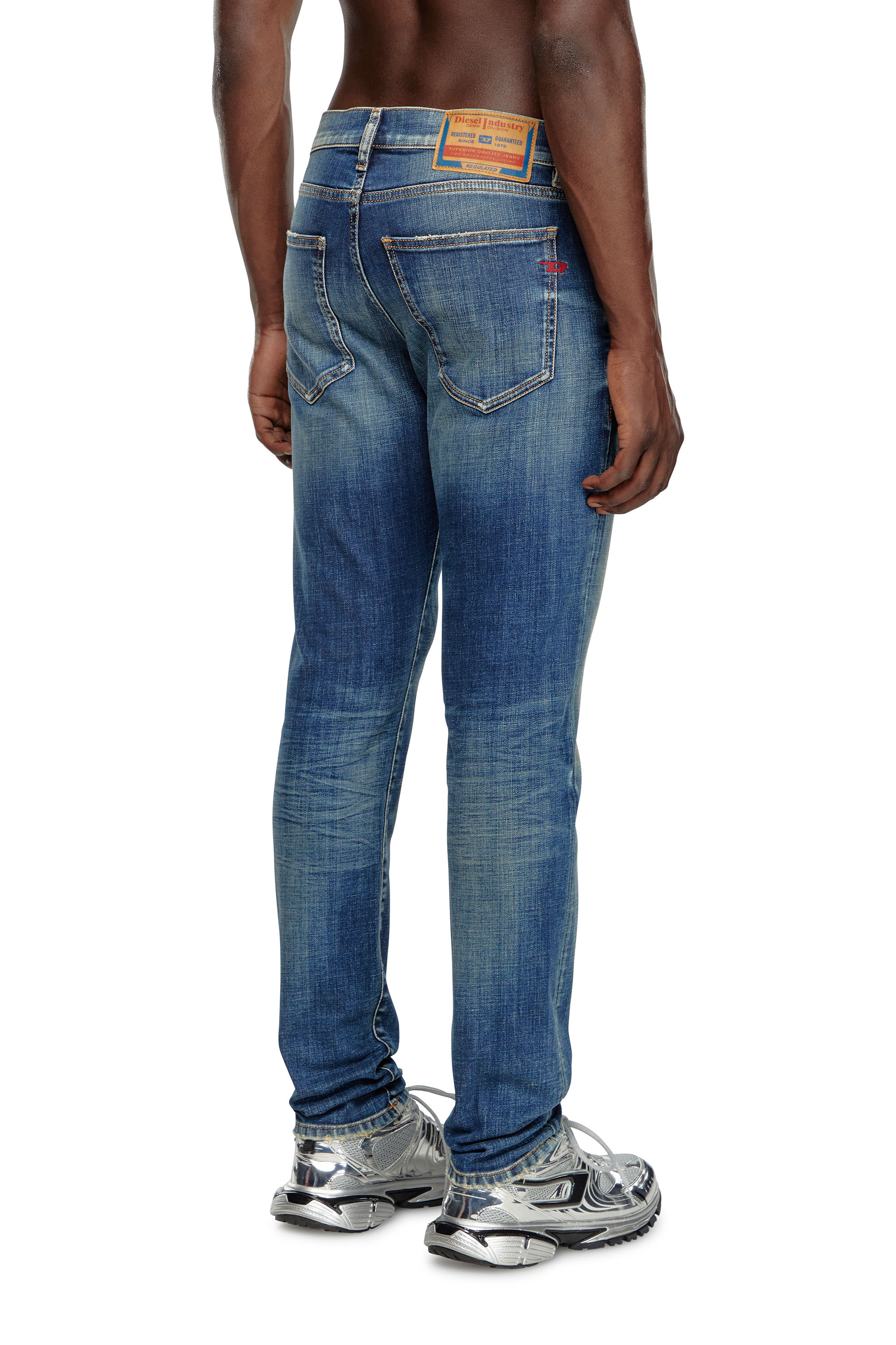 Diesel - Uomo Slim Jeans 2019 D-Strukt 09J50, Blu medio - Image 4