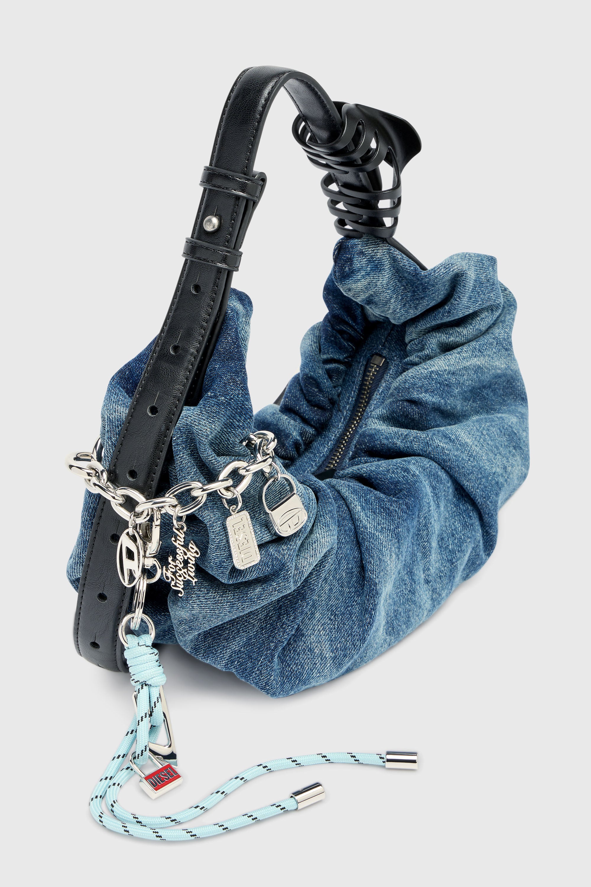Diesel - GRAB-D HOBO S, Grab-D-Borsa hobo piccola arricciata in denim trattato Donna in Blu - 7