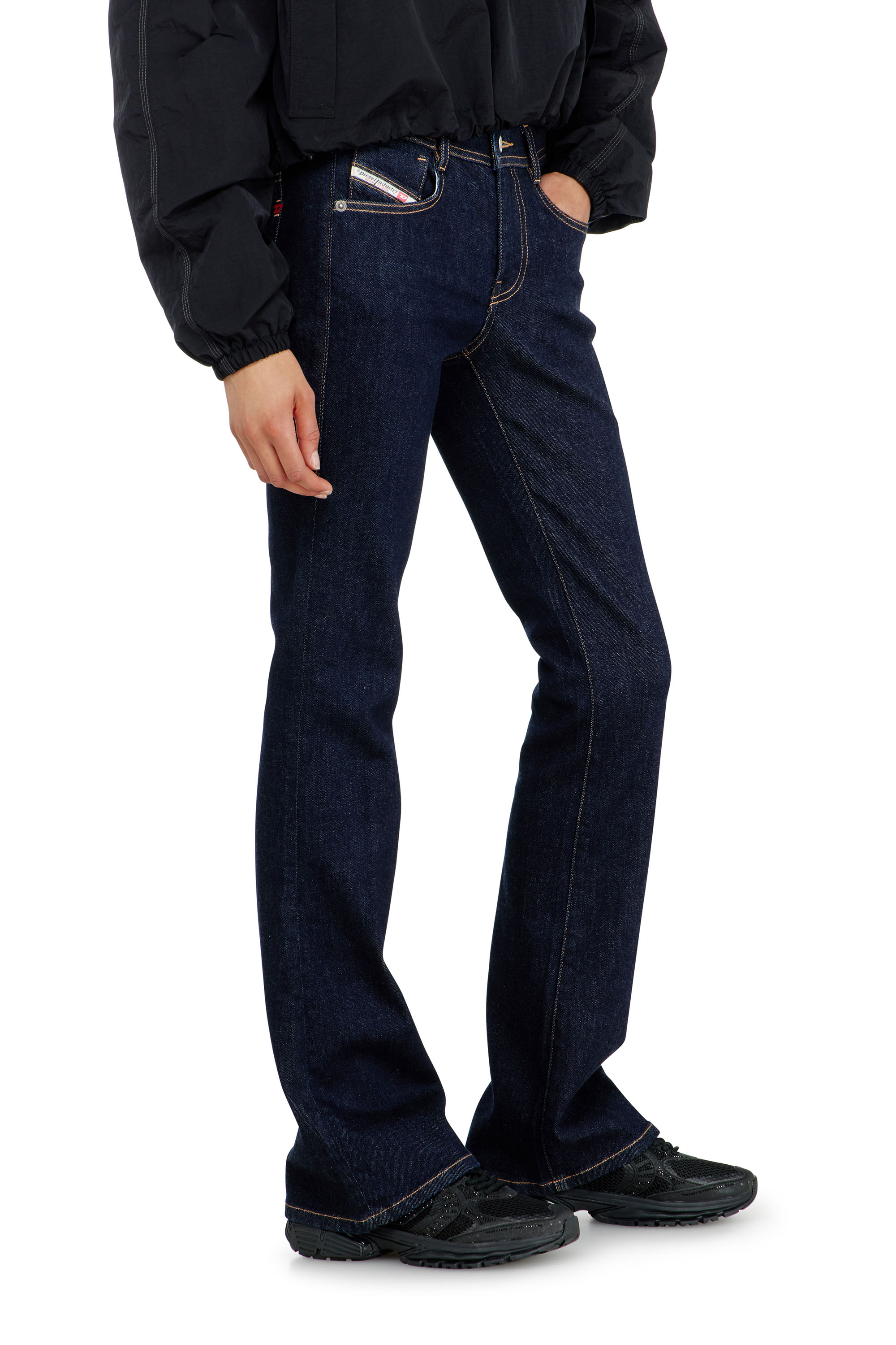 Diesel - Bootcut Jeans 1969 D-Ebbey 0HDBM Donna, null - Image 4
