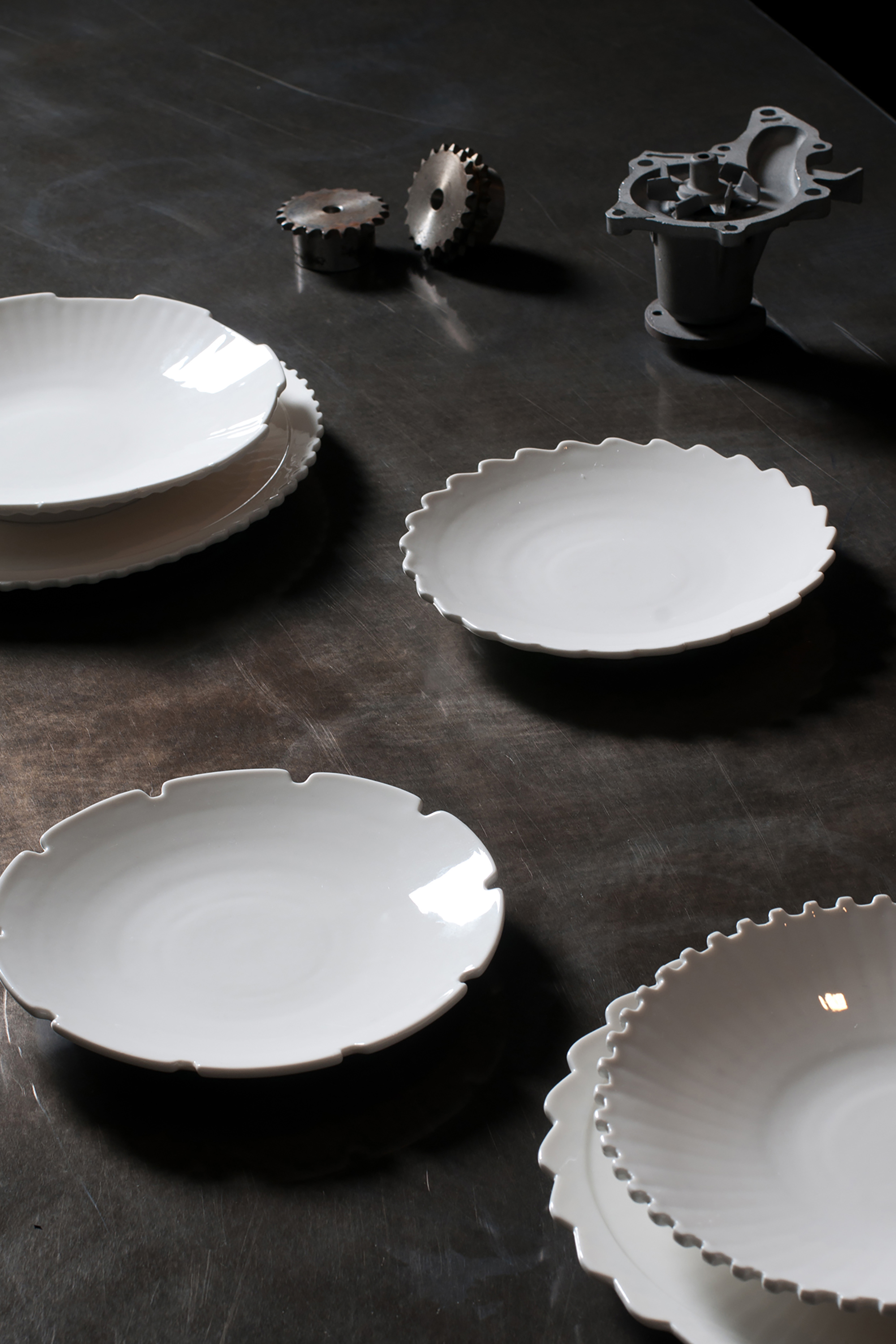 Diesel - 10990 MACHINE COLLEC, Piatto fondo in porcellana Unisex in Bianco - 3