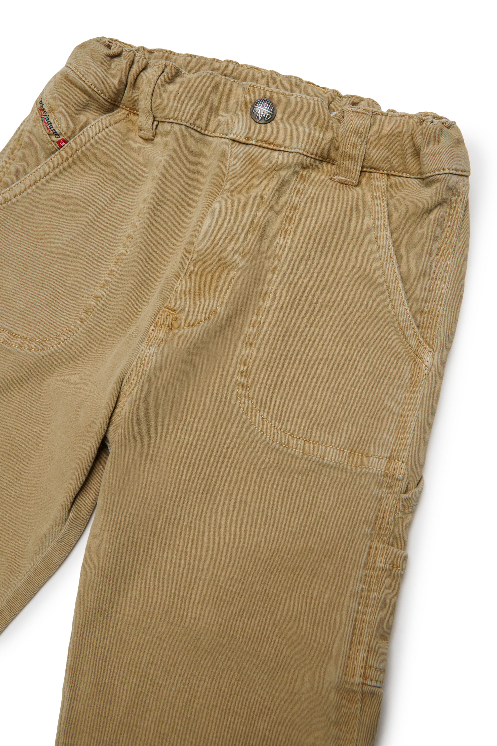 Diesel - PELINIB, Pantaloni stile workwear in cotone stretch Uomo in Marrone - 3