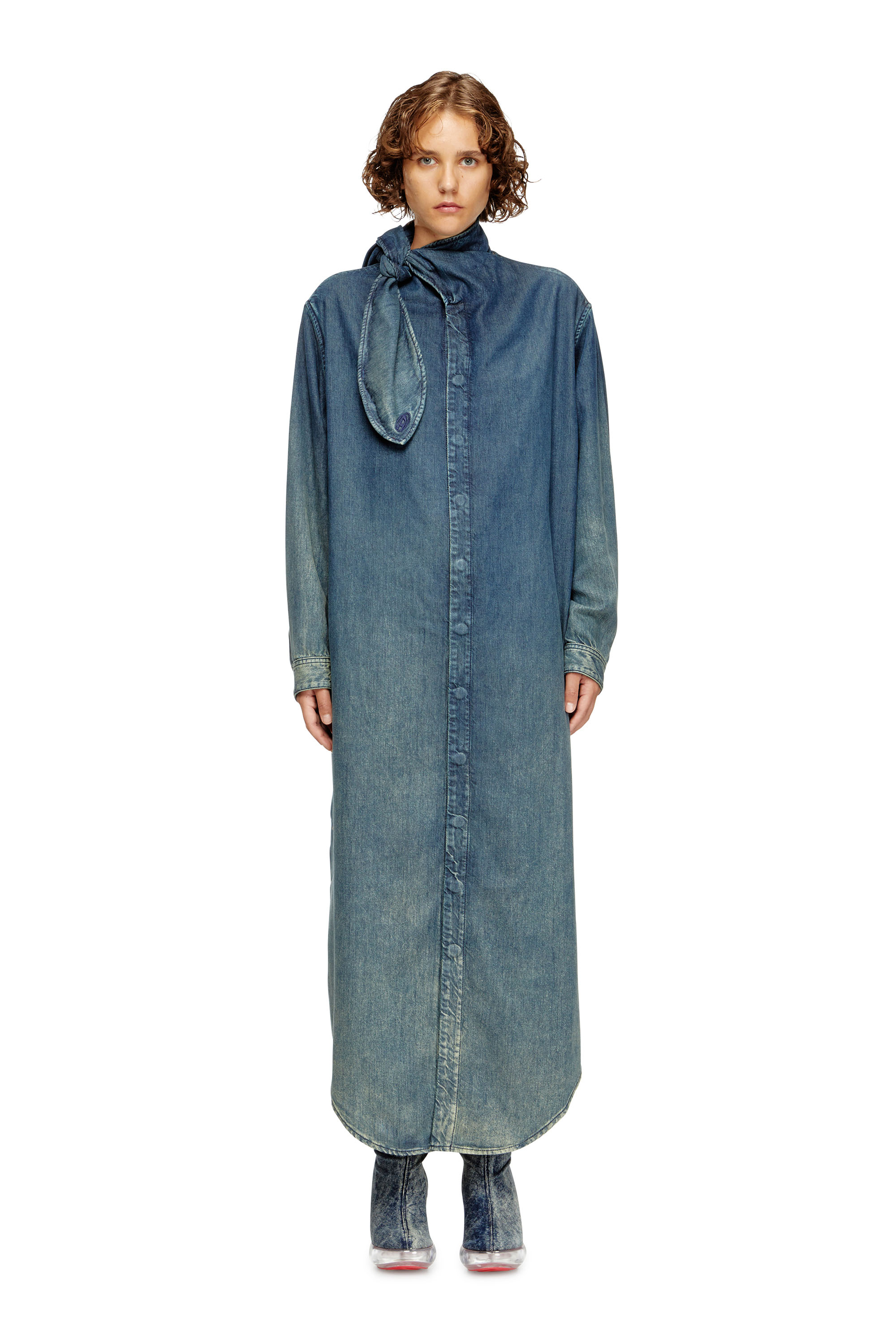 Diesel - DE-BARBARA-S, Abito lungo a camicia in denim fluido Donna in Blu - 2