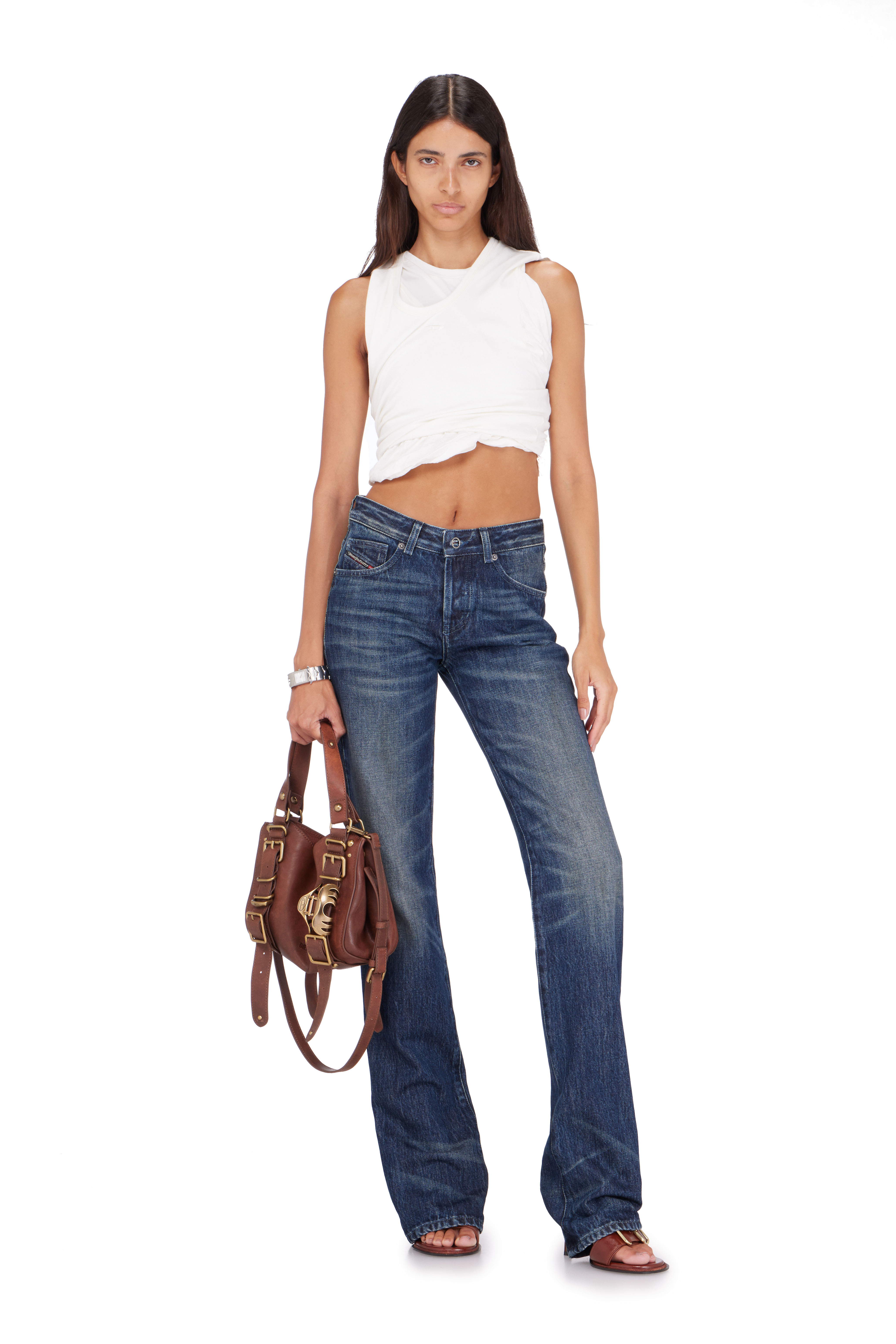 Diesel - D-ONE TOPHANDLE S, D-One-Borsa piccola a mano in pelle trattata Donna in Marrone - 1