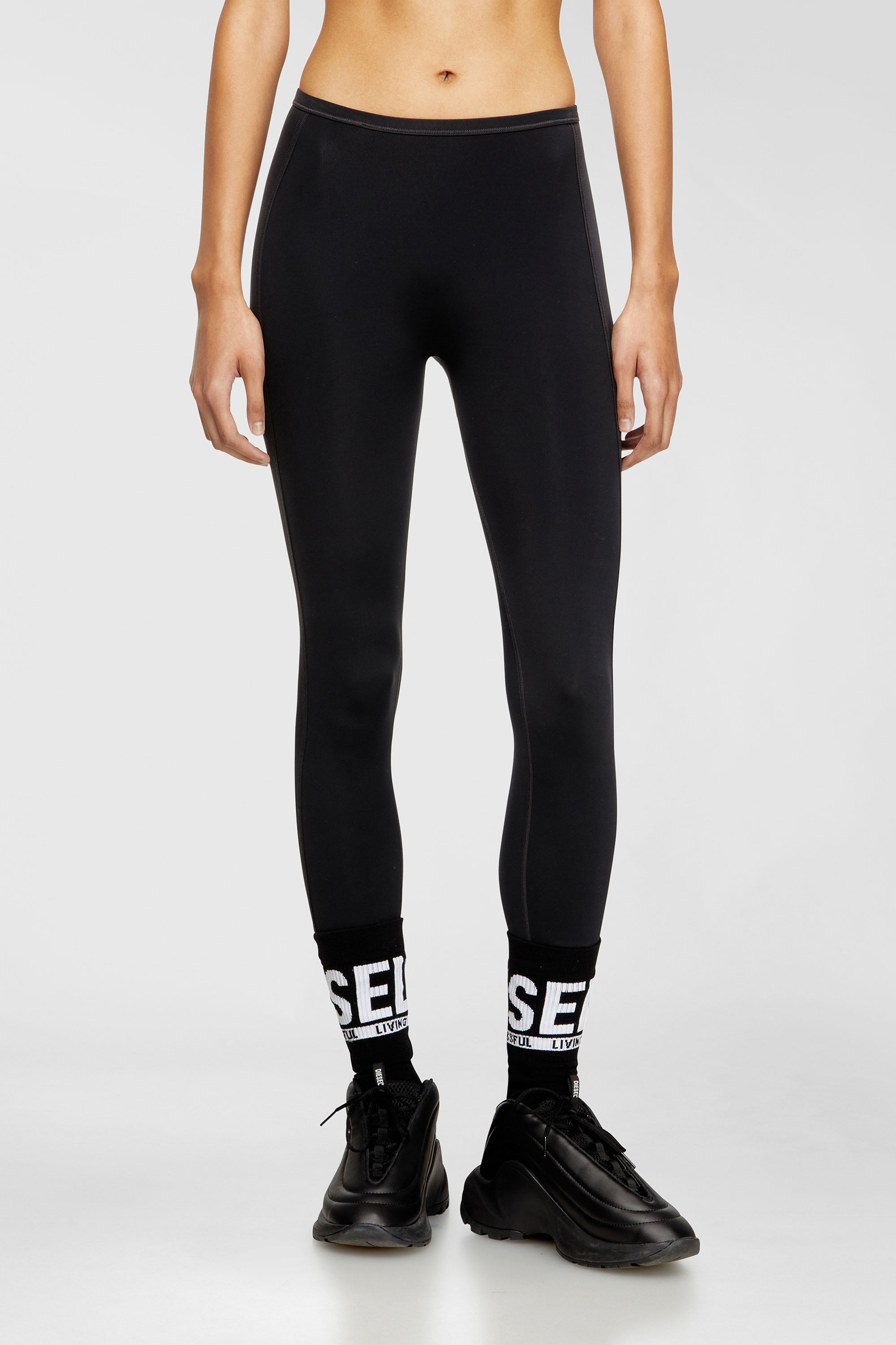 Diesel - MEREDITH-UTLT, Leggings in nylon con Oval D e aperto sulla schiena Donna in Nero - 5