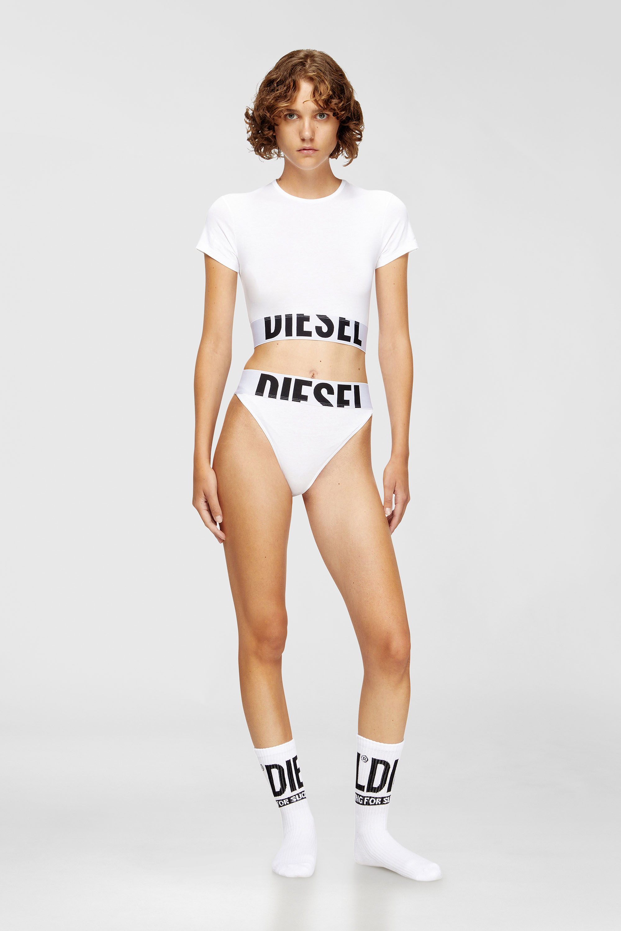 Diesel - UFTEE-SPORT-CROPPED-T-SHIRT, Crop top sportivo con fascia logo Donna in Bianco - 2