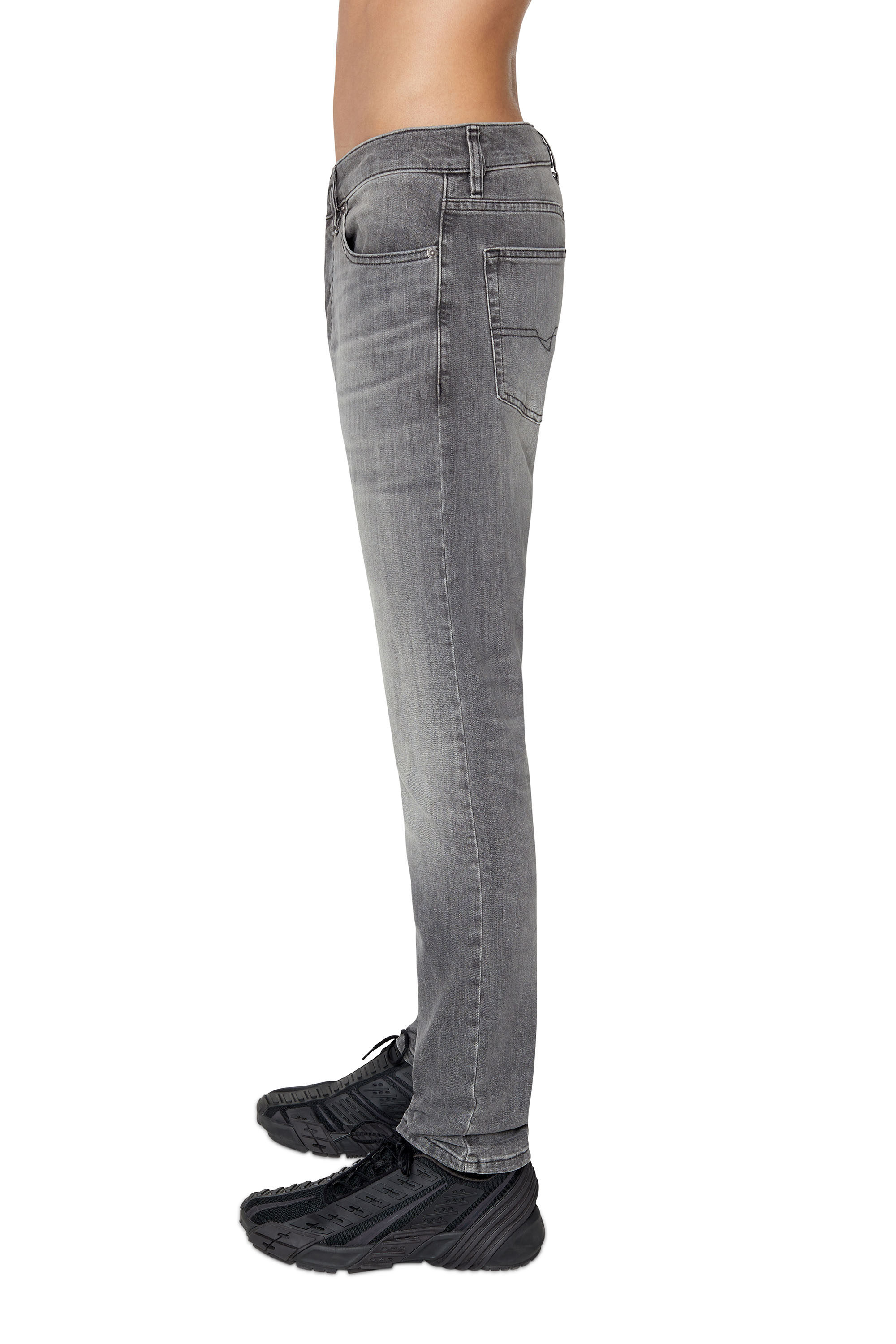 Diesel - D-Luster 0BJAX Slim Jeans, Nero/Grigio scuro - Image 4